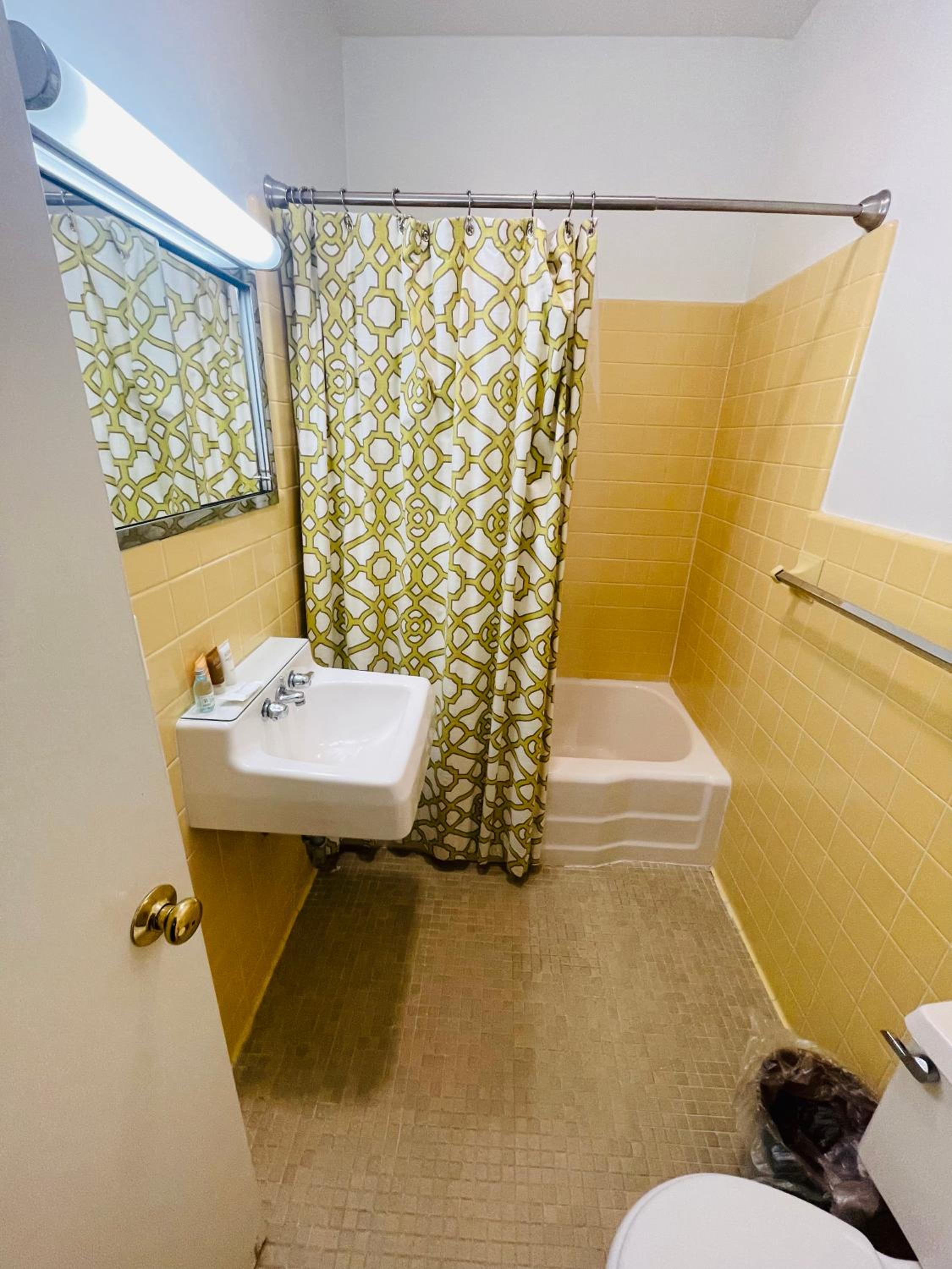 Double Room with Garden View - Photo 2