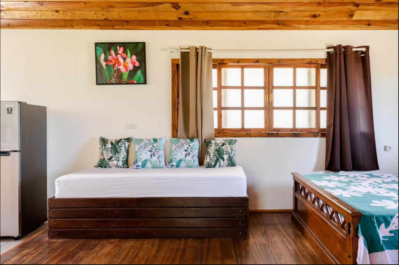 One-Bedroom House photo 1