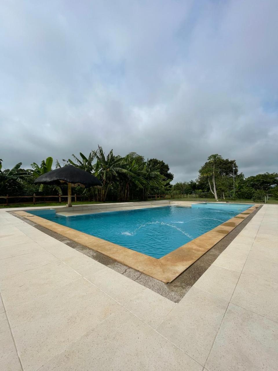 Three-Bedroom House photo 2