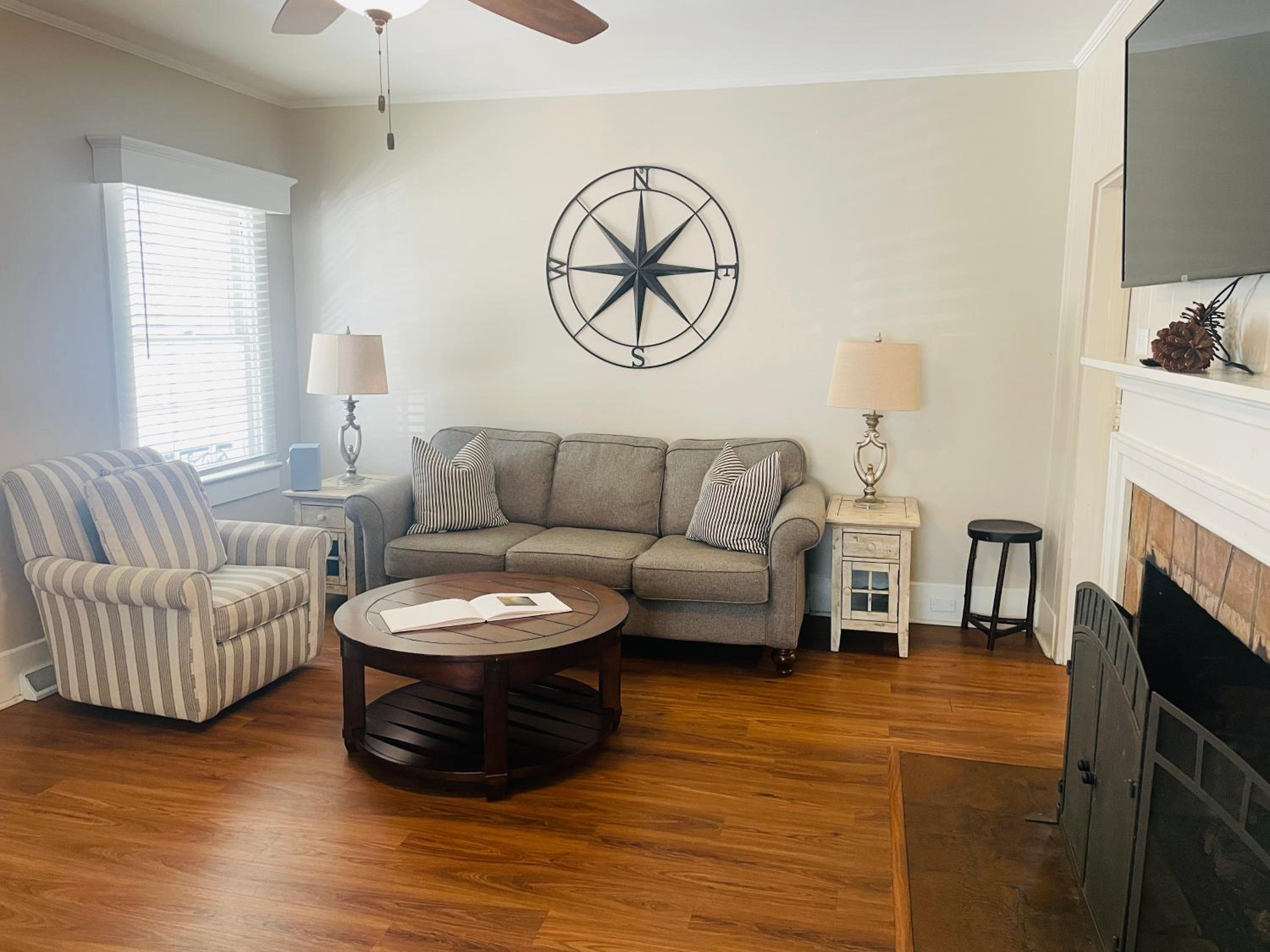 Superior Suite - Photo 22