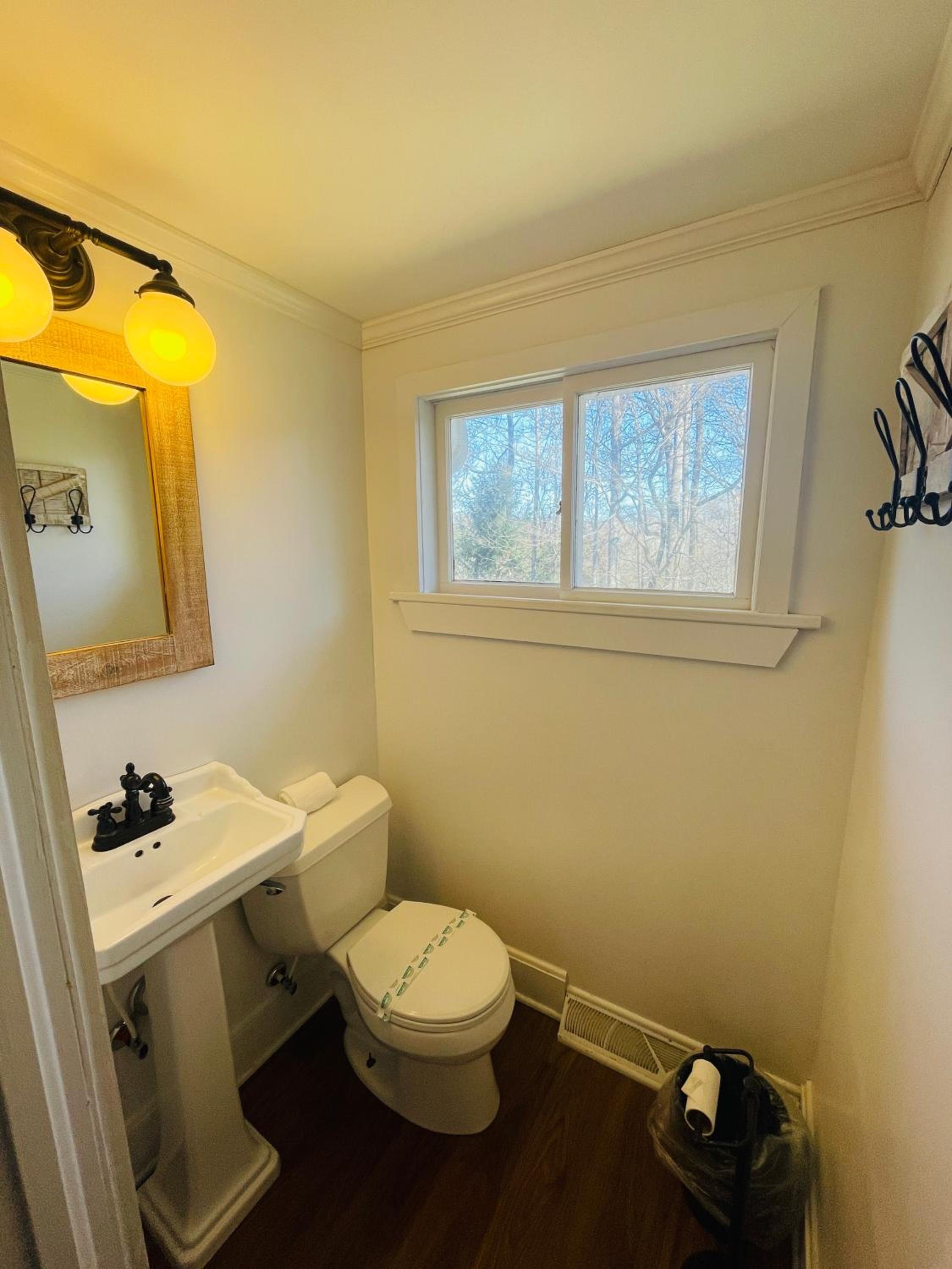 Superior Suite - Photo 10