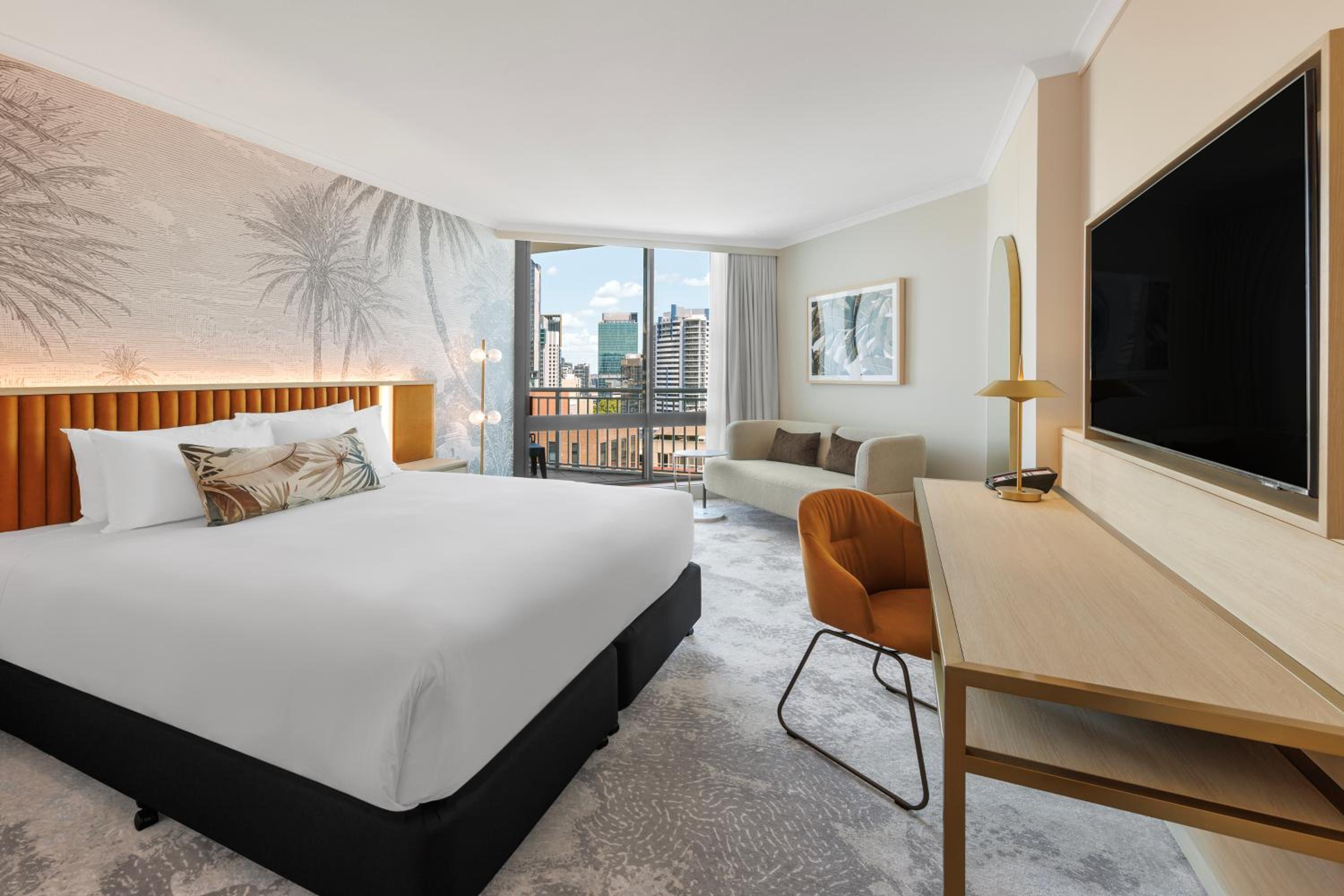 Amora Premier King Balcony