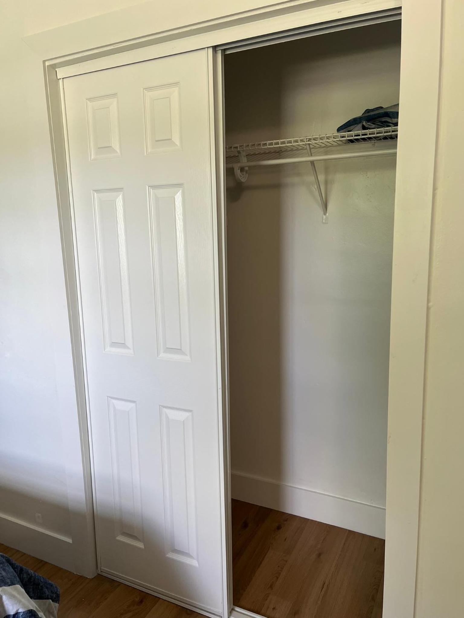 Standard Double Room with Shared Bathroom photo 3