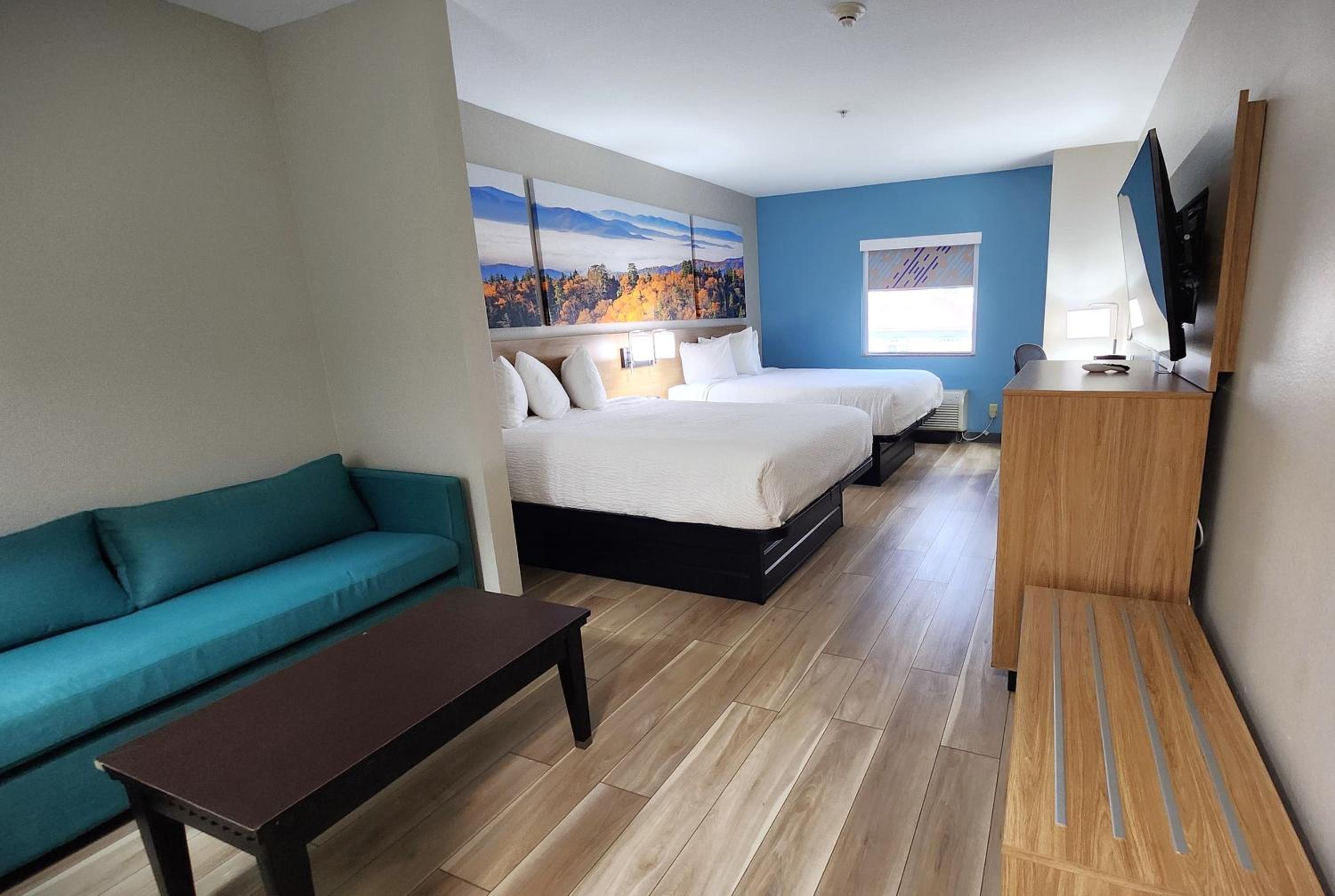 Studio Suite with Two Queen Beds - Non-Smoking - Photo 1