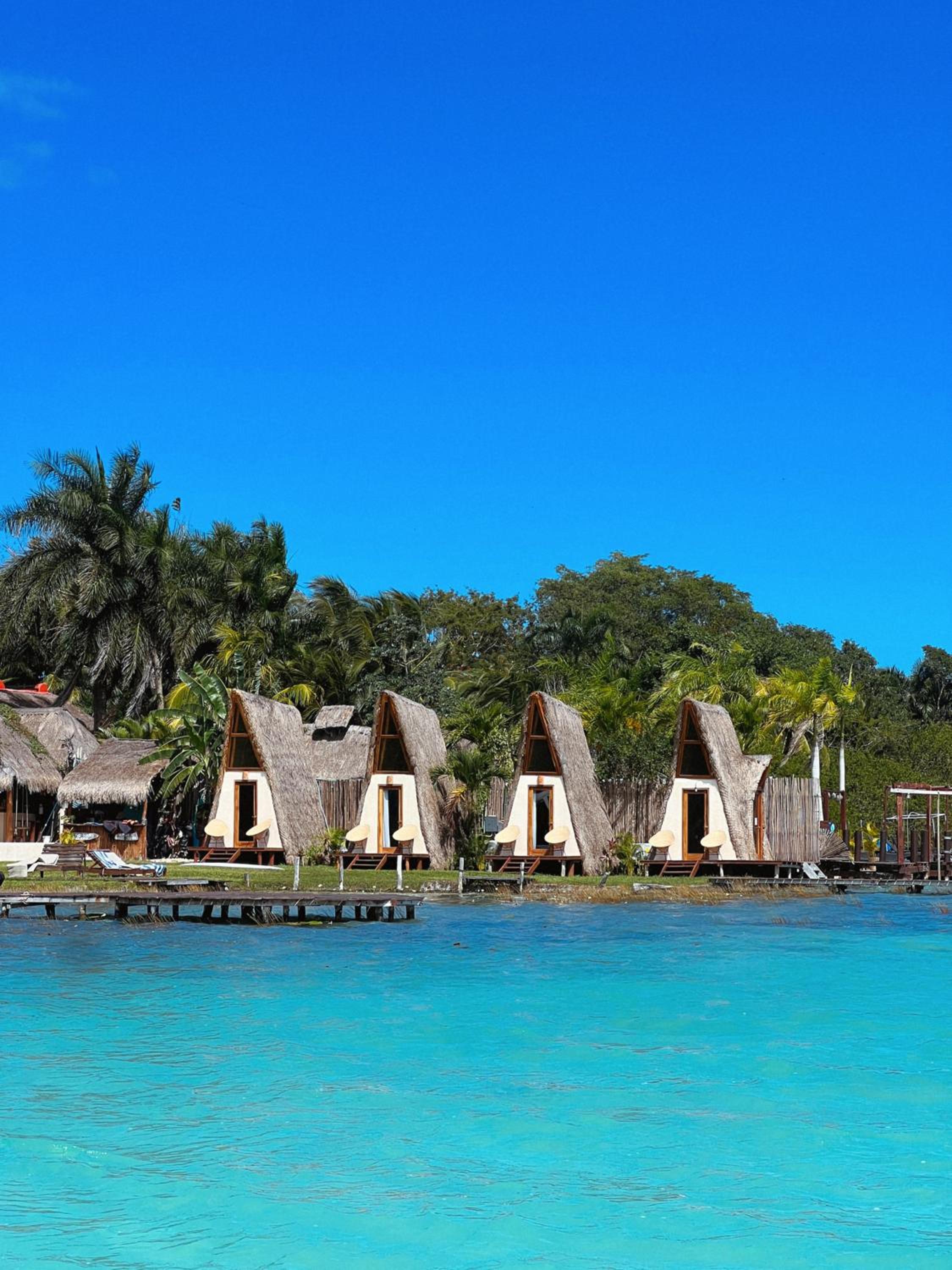 Bungalow - Water Front  - Photo 2