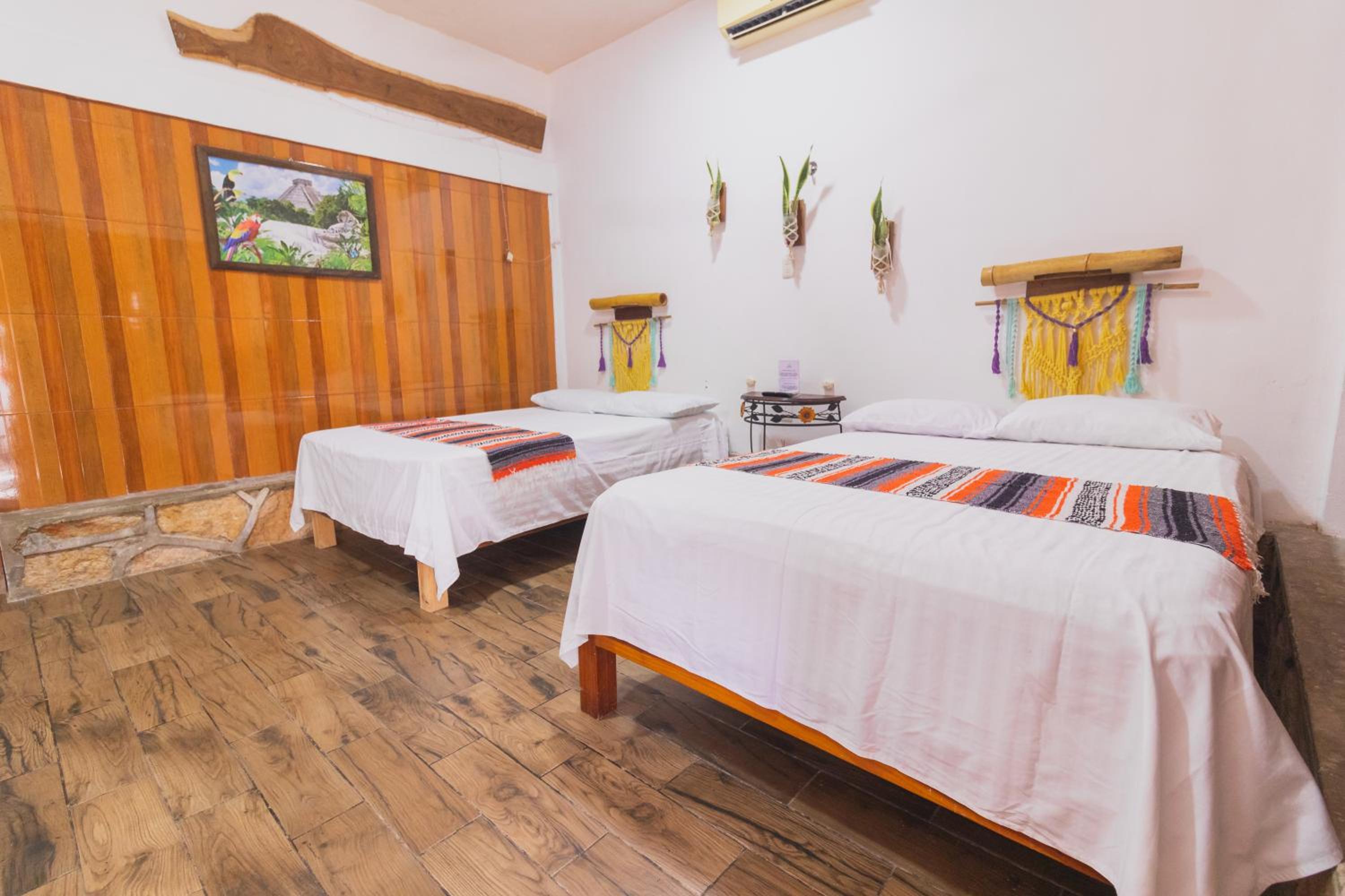 Twin Room with Garden View - Photo 5