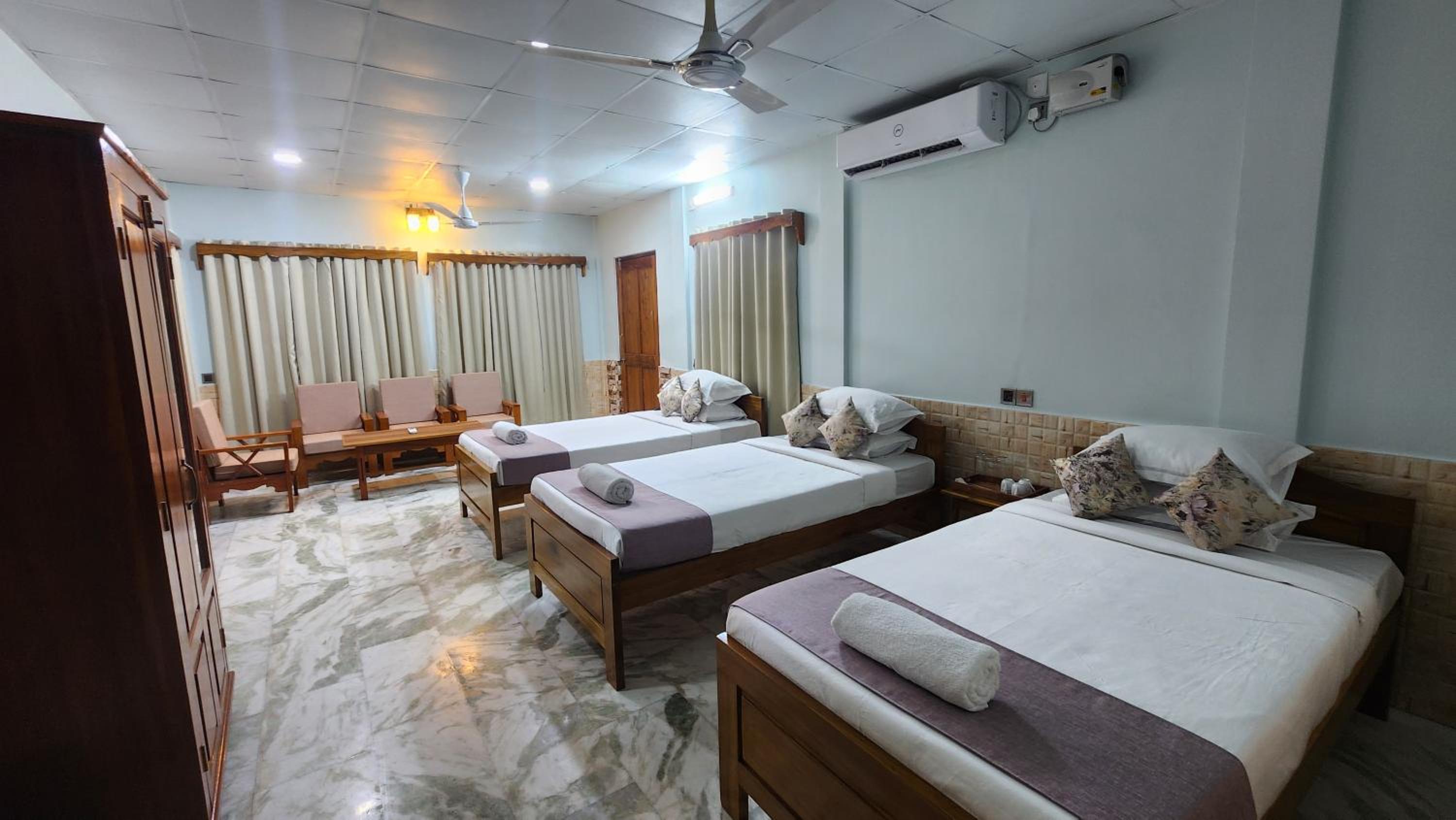 Triple Room With View photo 1