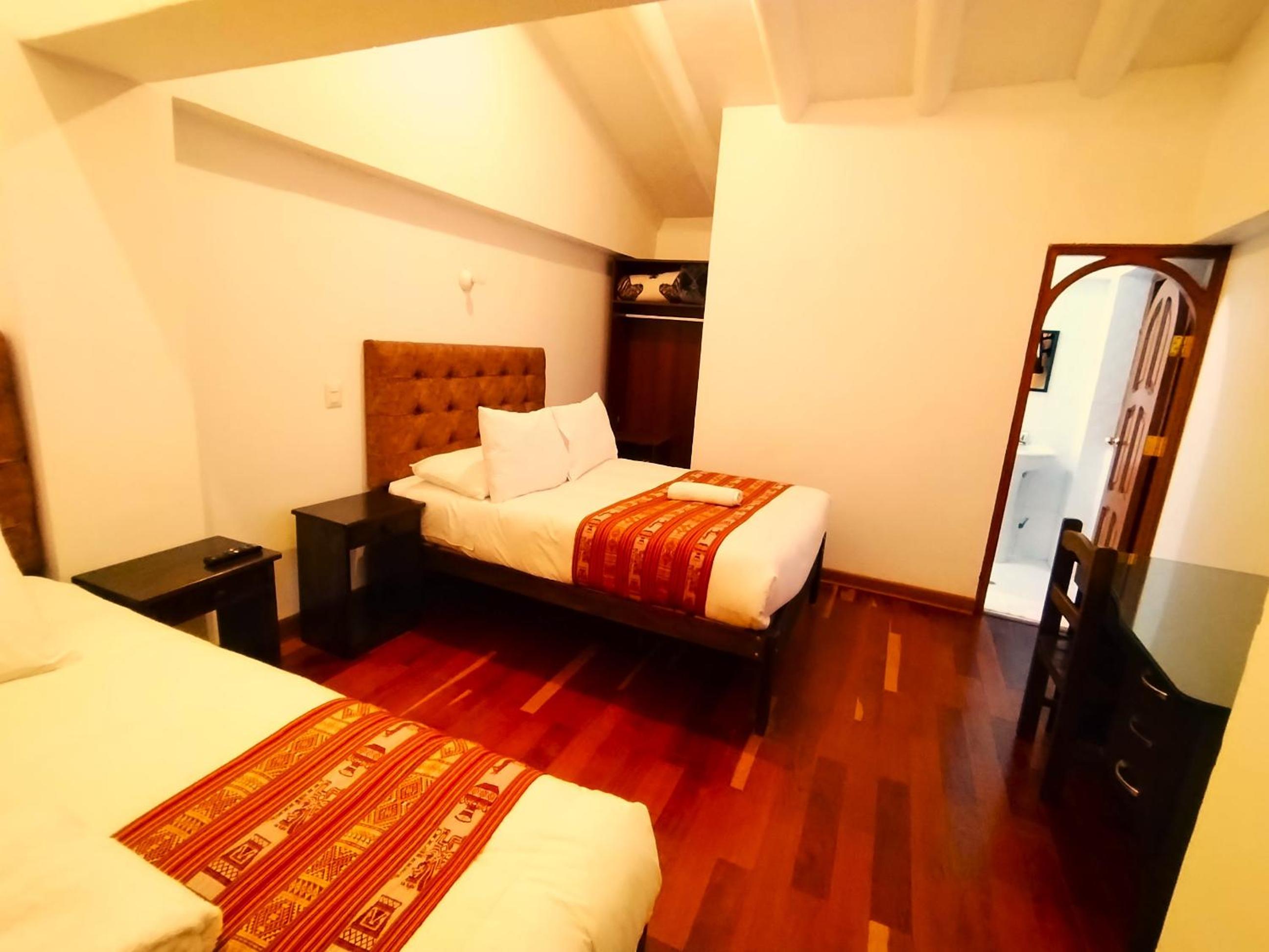 Family Double Room photo 2