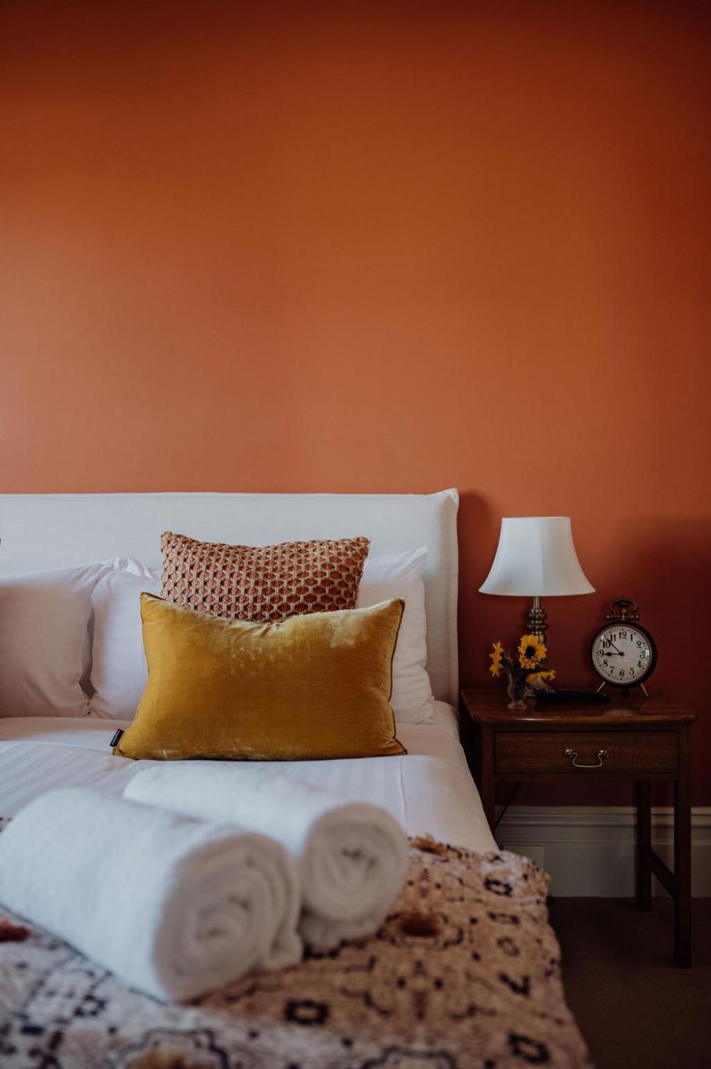 Superior King Suite photo 1