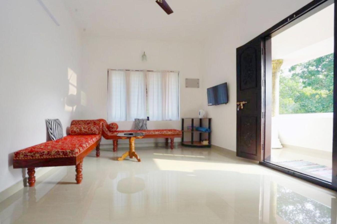 Double Room With Private Bathroom photo 1