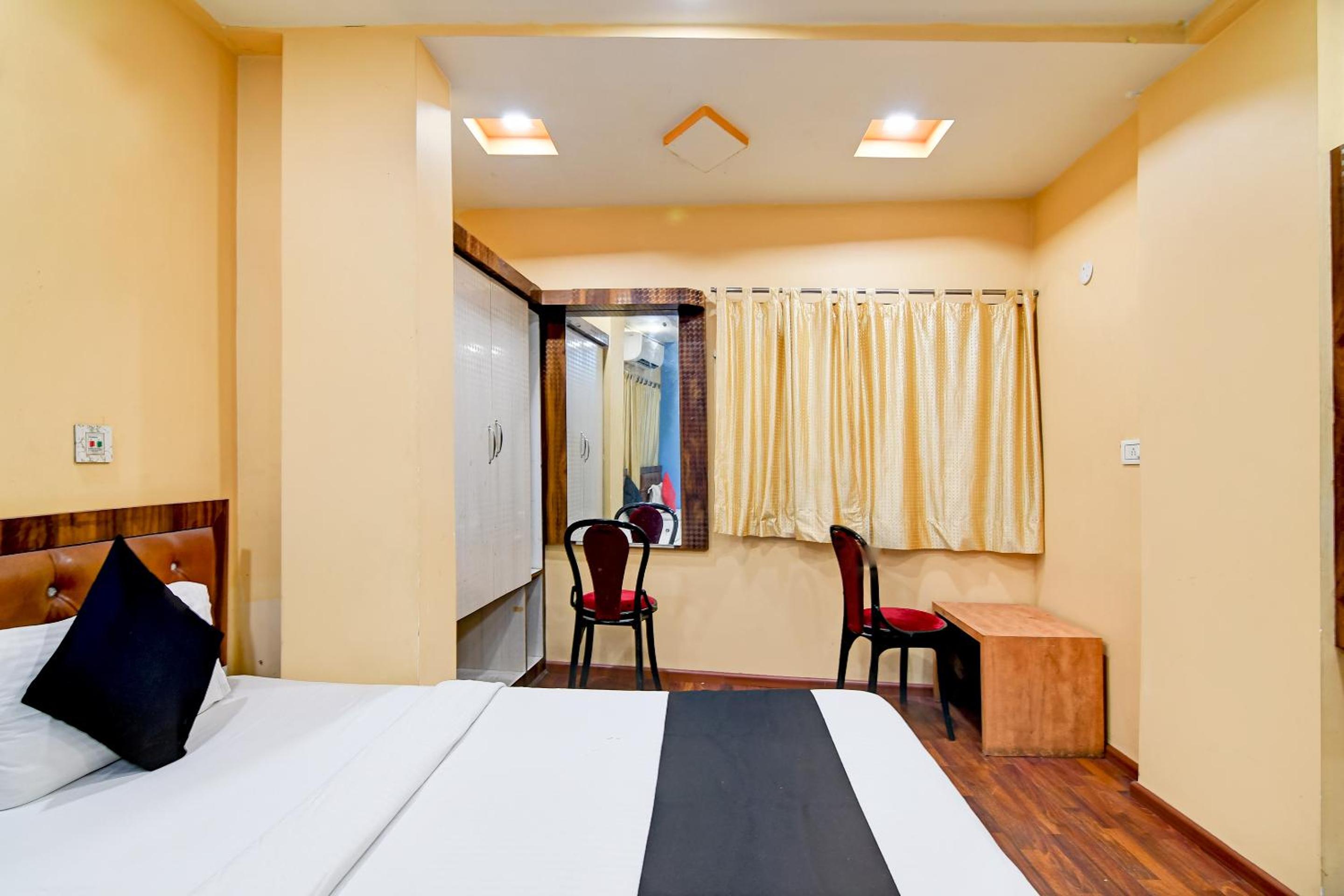 Executive Triple Room