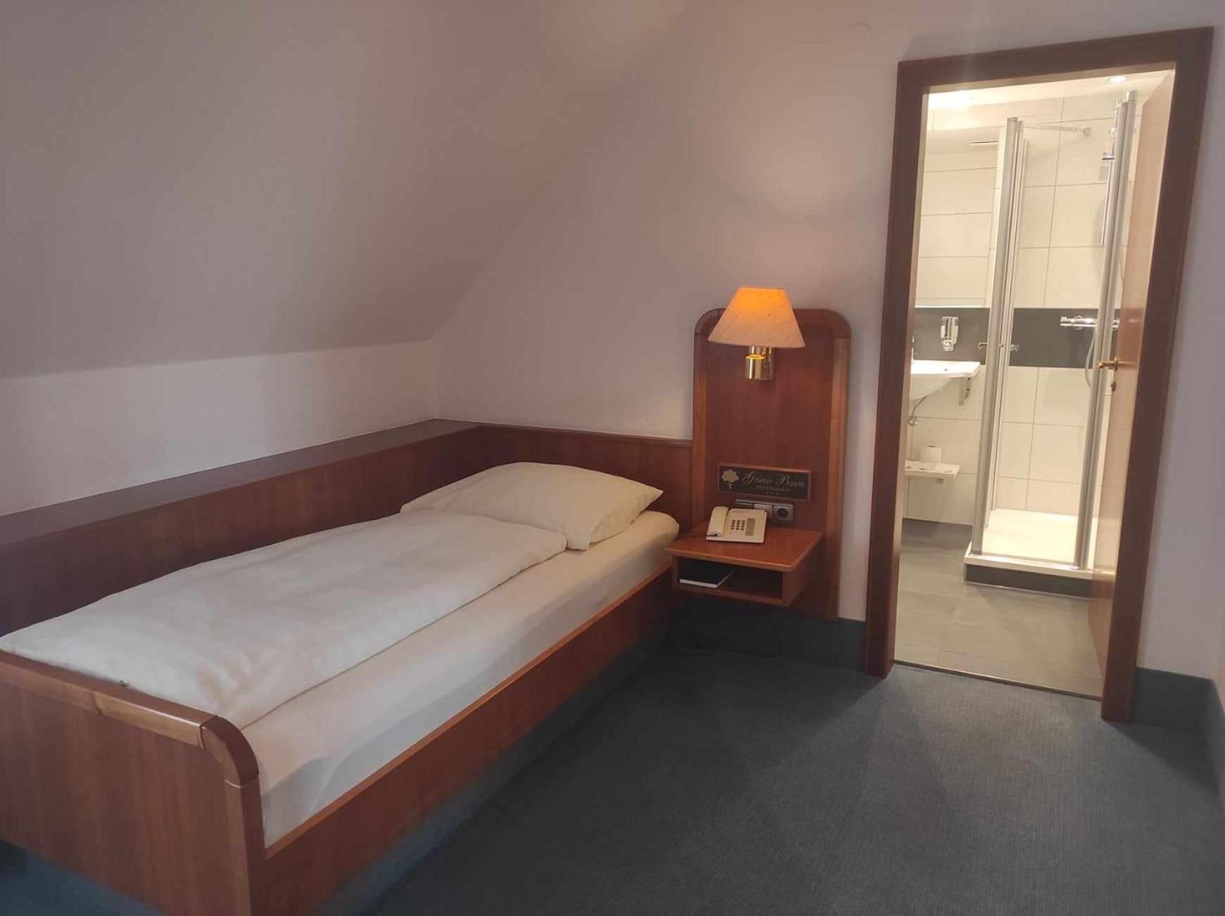 Single Room photo 1