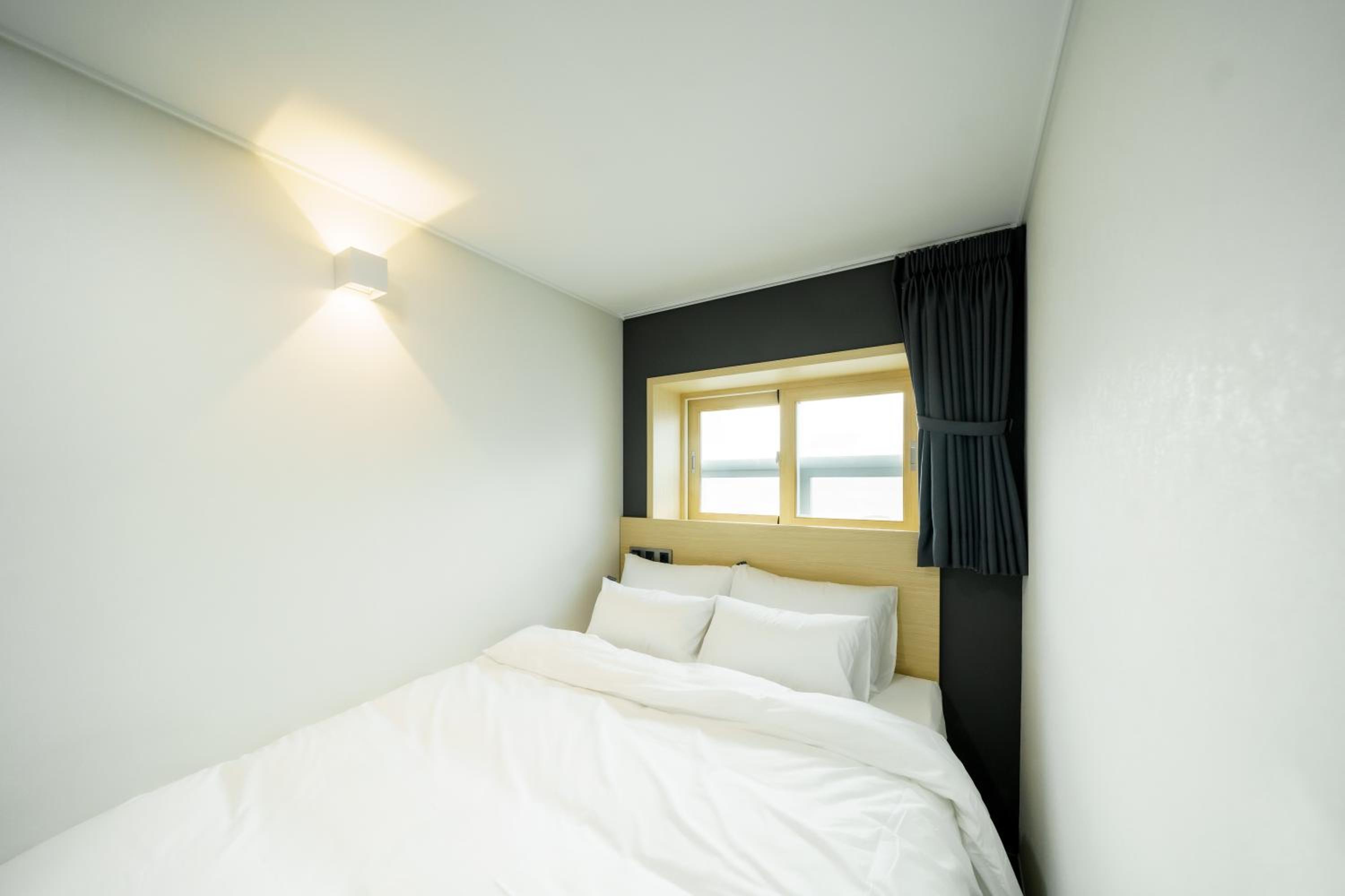 Double Room - Photo 4