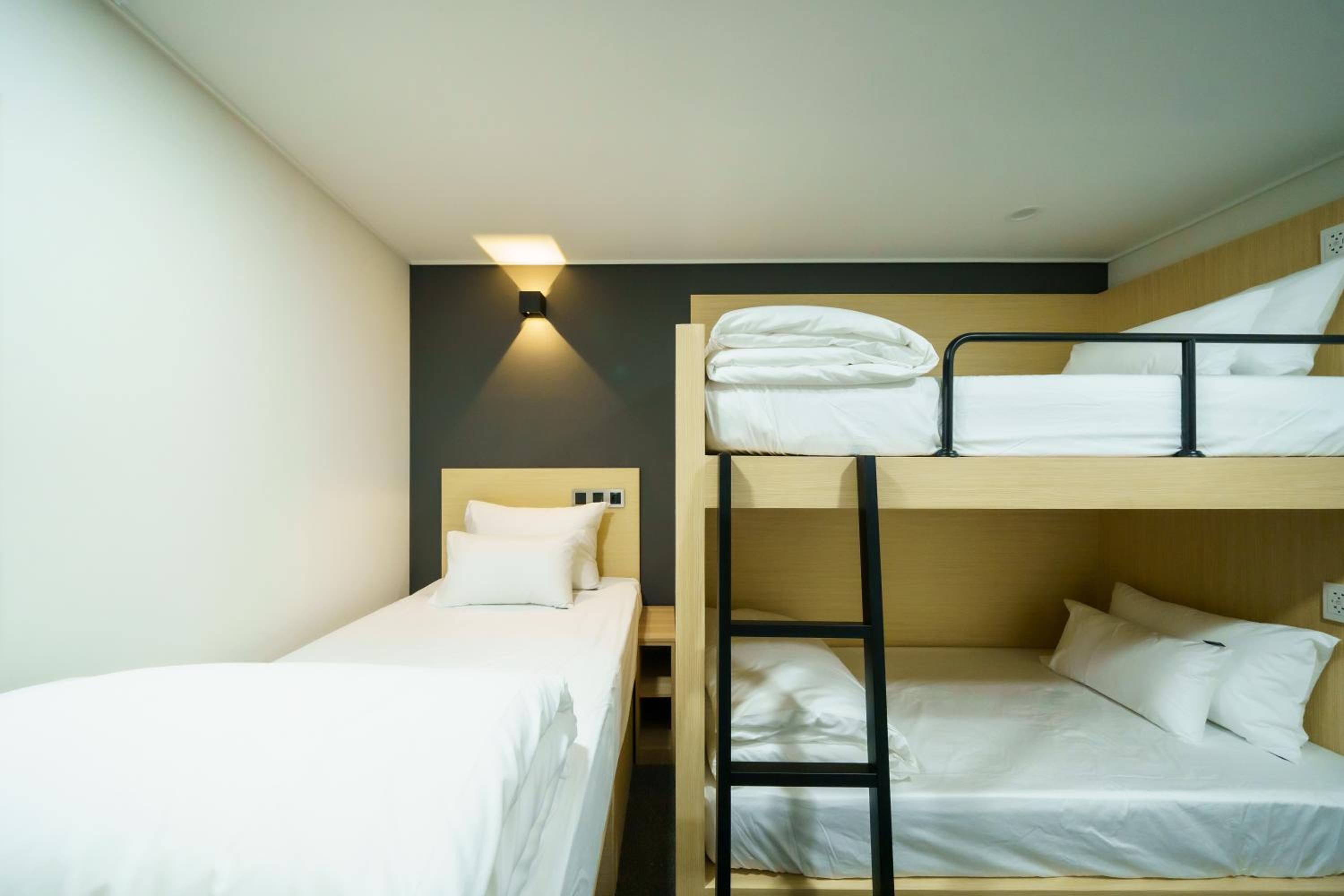 Triple Room - Photo 2