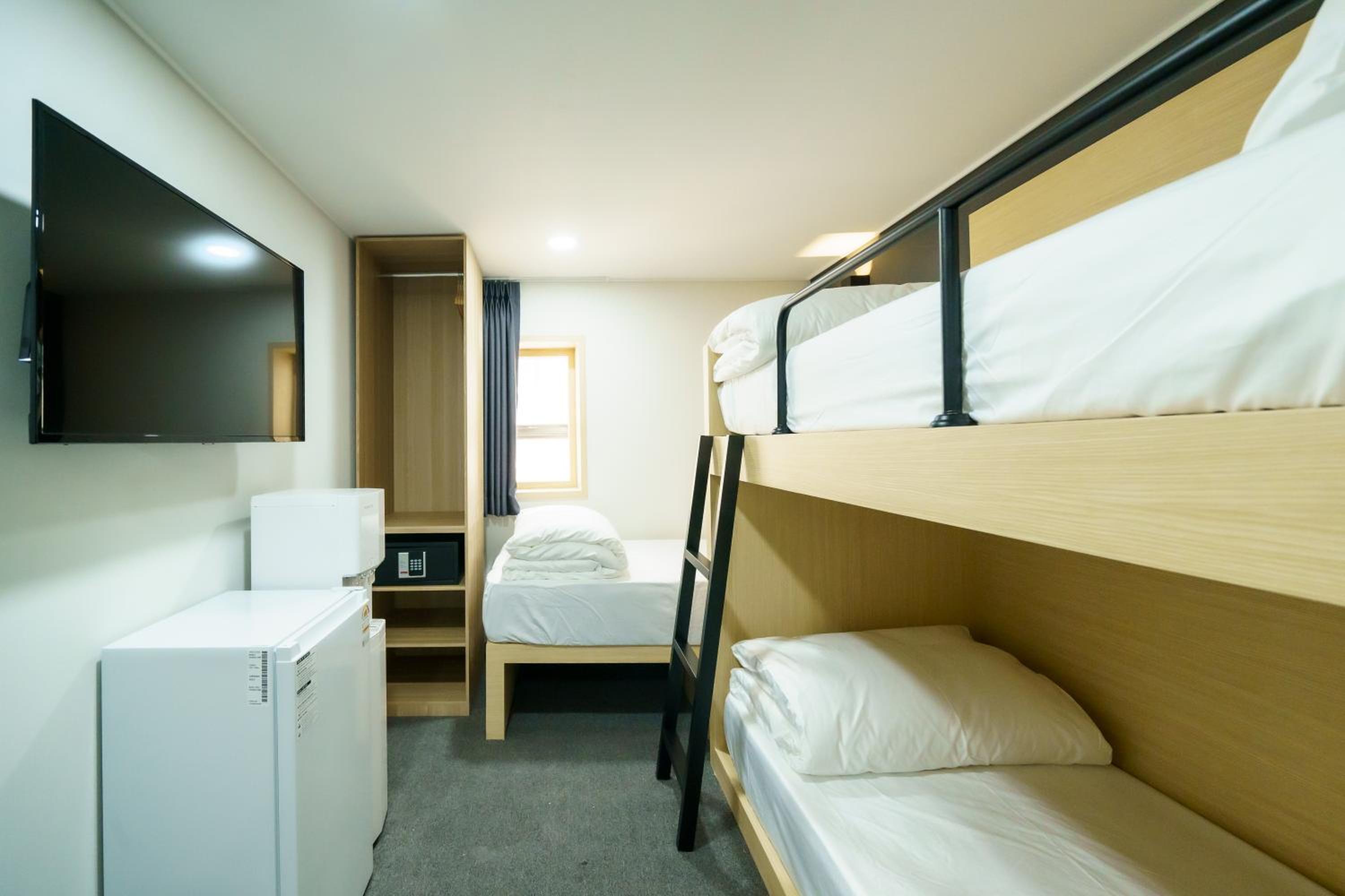 Triple Room - Photo 3