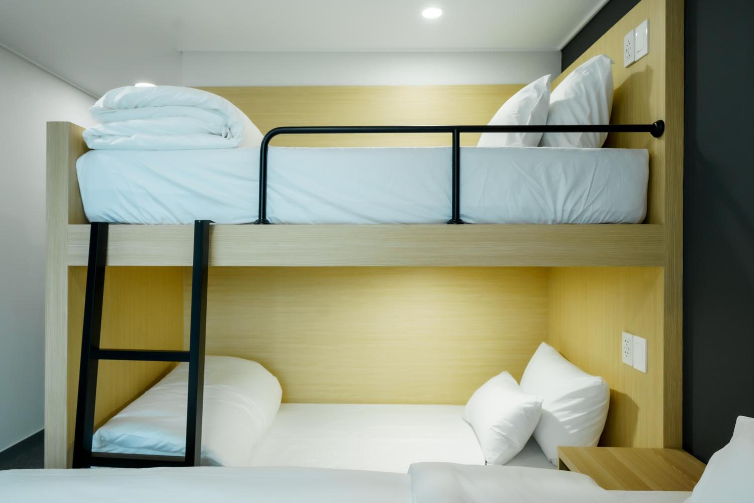 Triple Room with City View - Photo 2