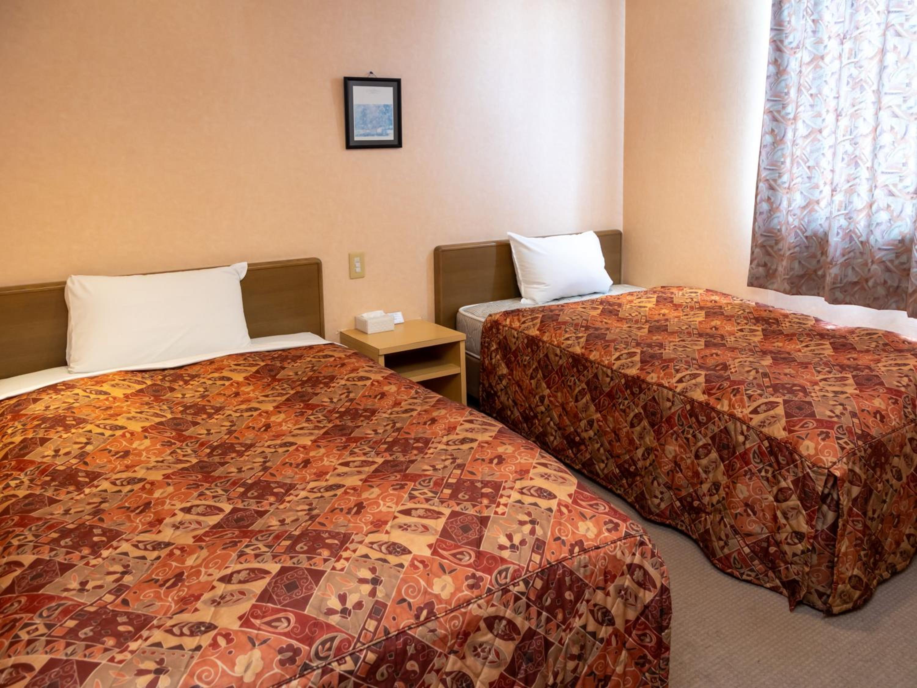 Standard Twin Room photo 1