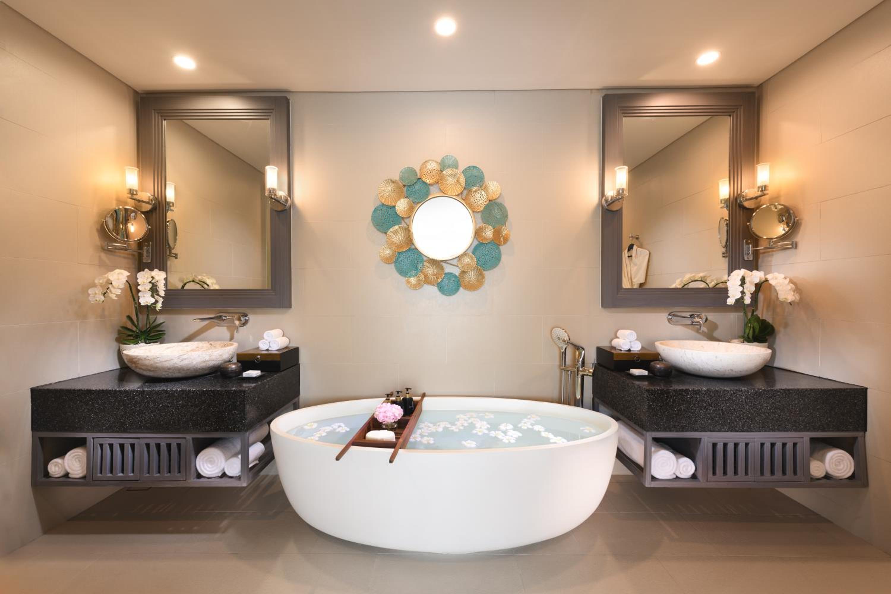 Two-Bedroom Family Suite with Resort Credit photo 2