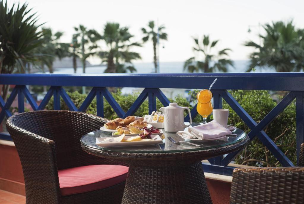 Suite with Sea View