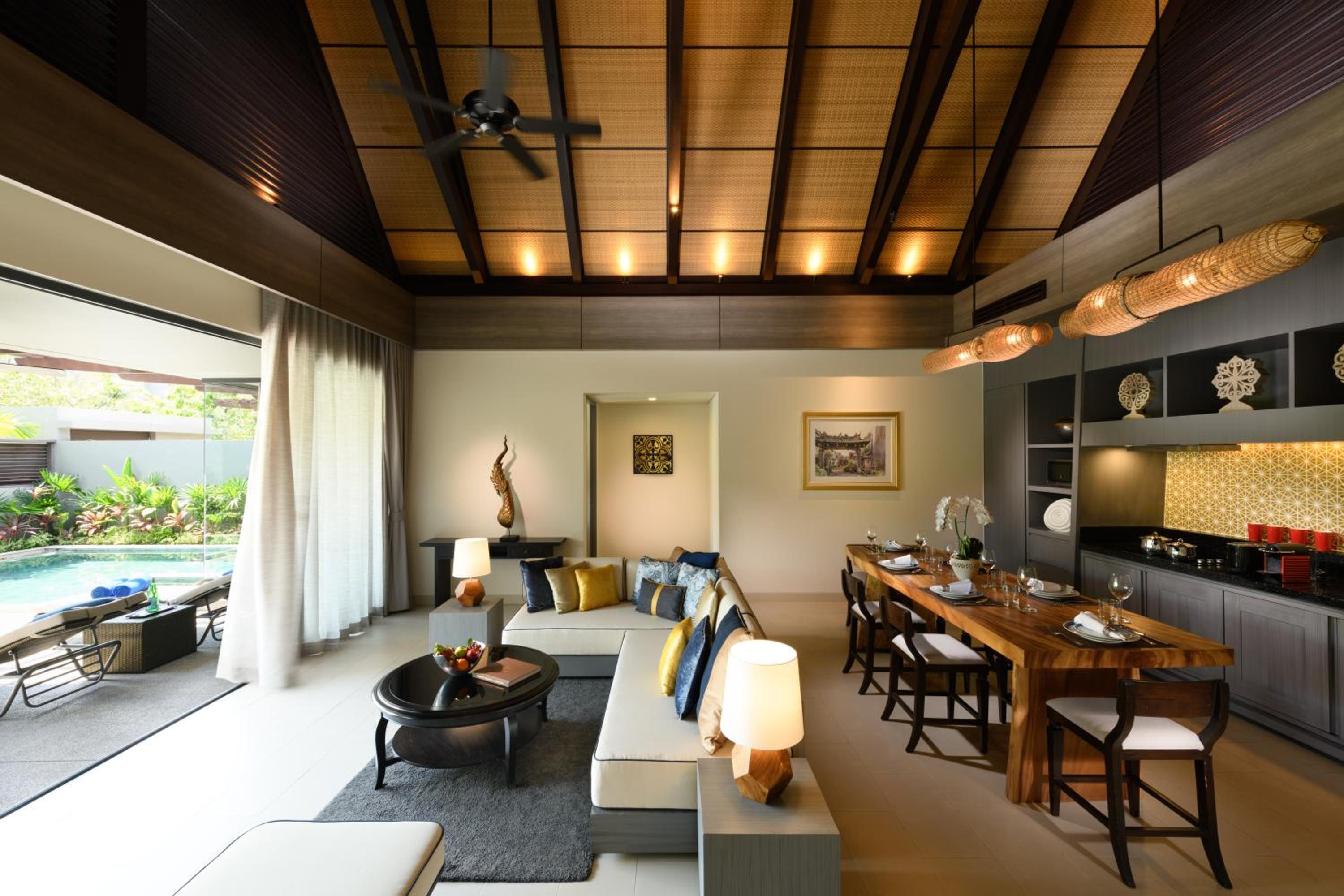 Three-Bedroom Villa with Private Pool photo 3