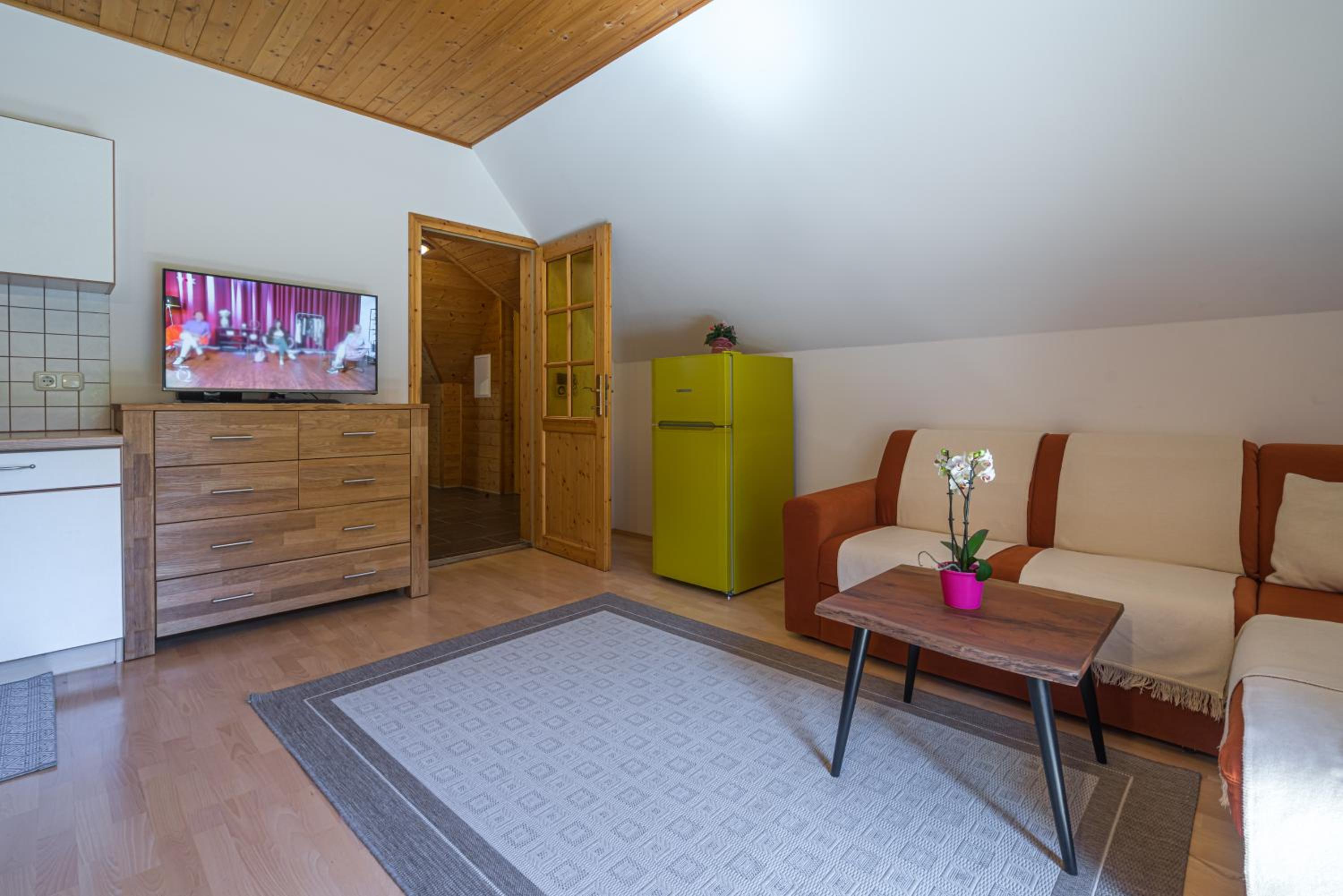 Two-Bedroom Apartment photo 2