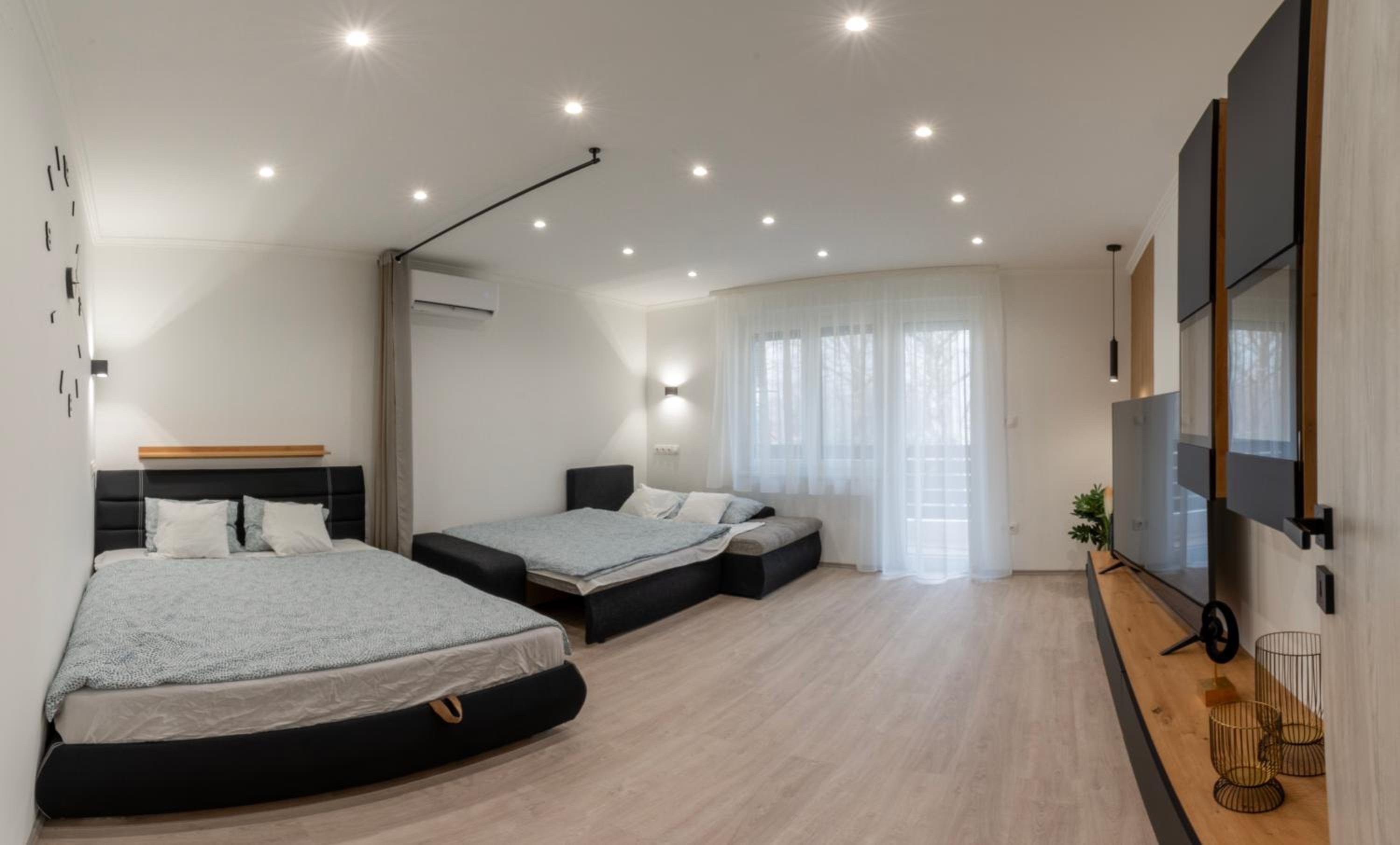 Two-Bedroom Apartment photo 2