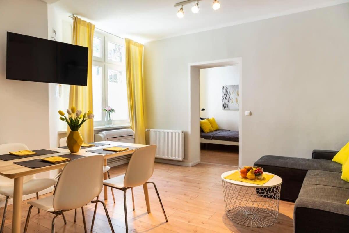 Apartment photo 1