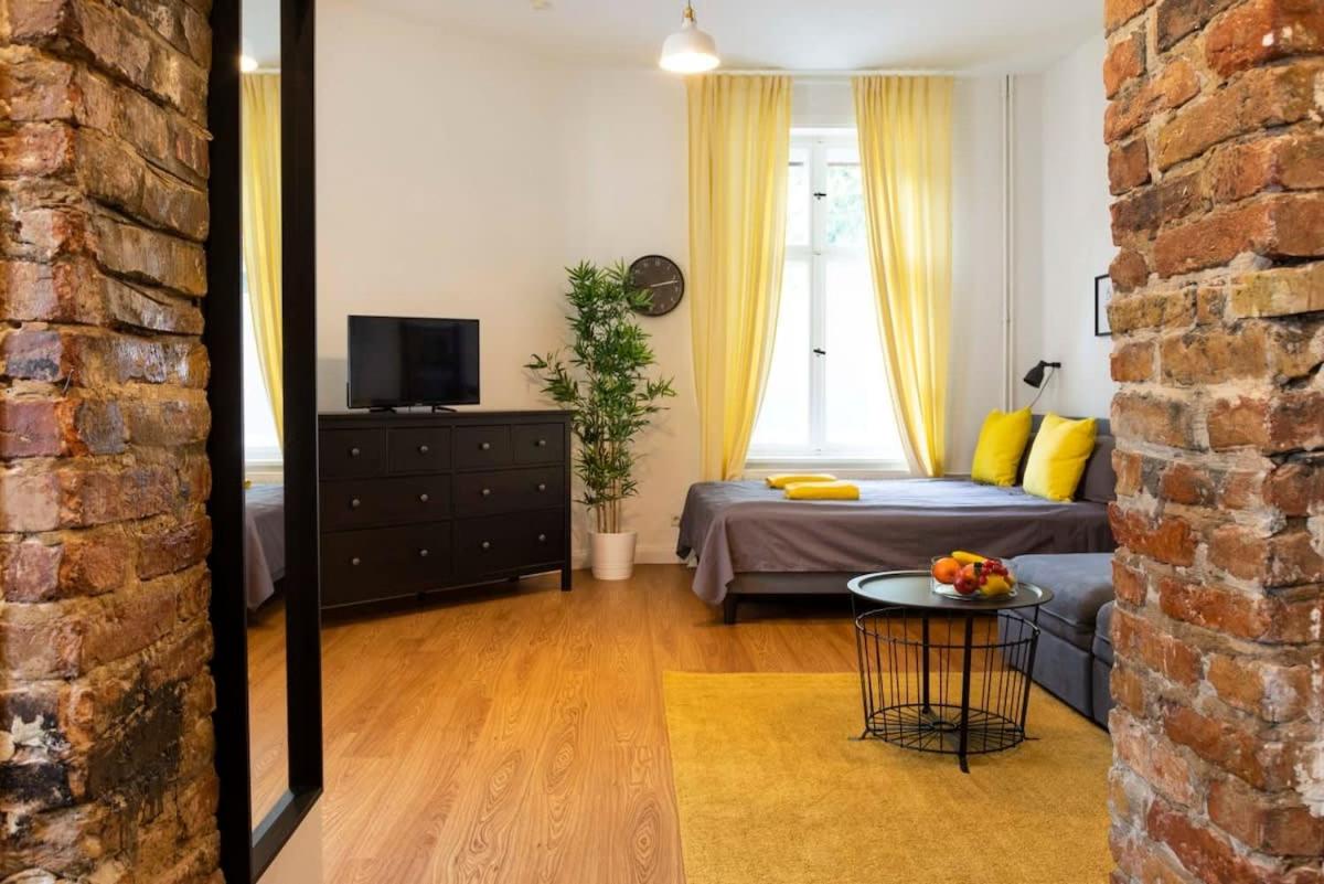 Apartment photo 1