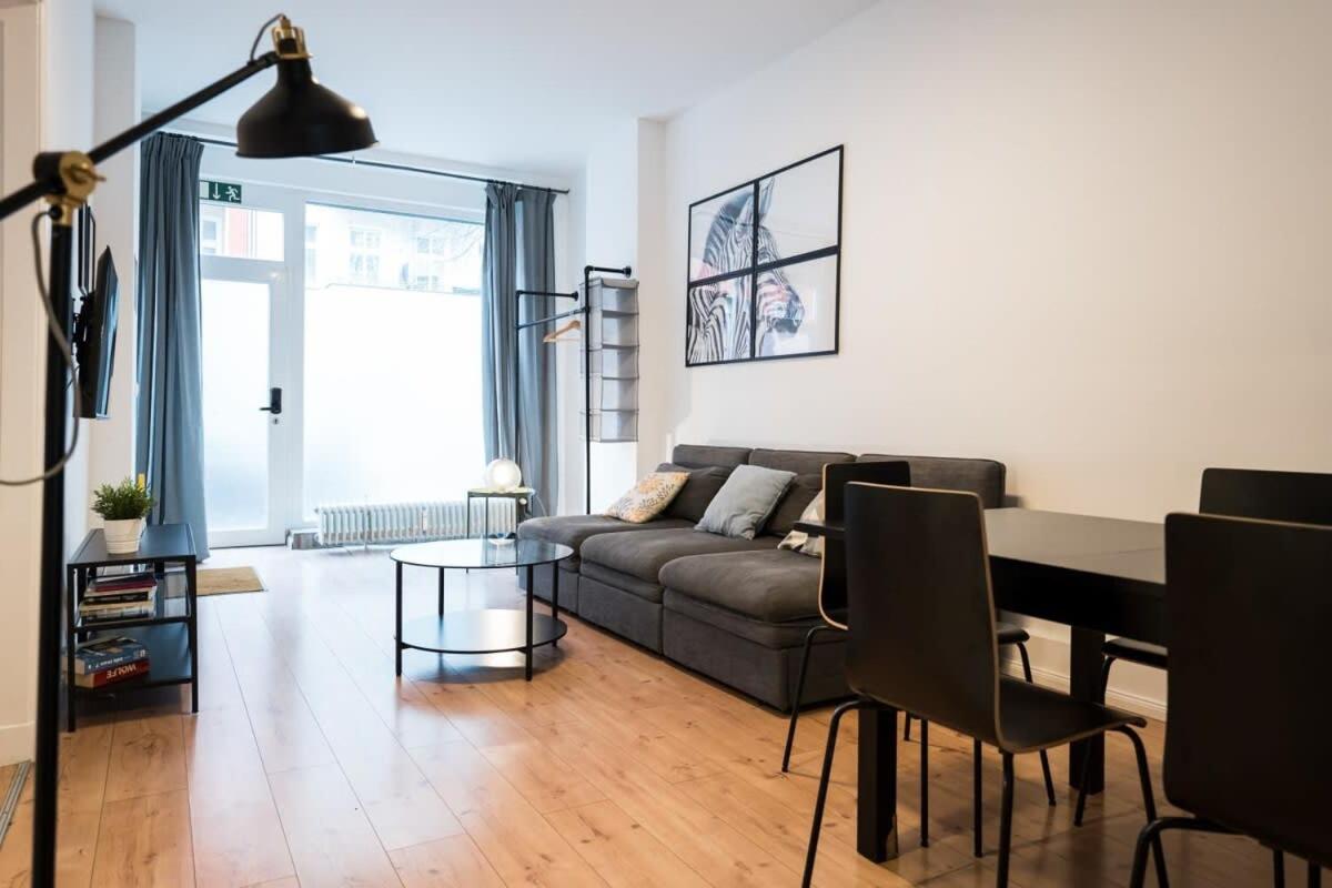 Apartment photo 1