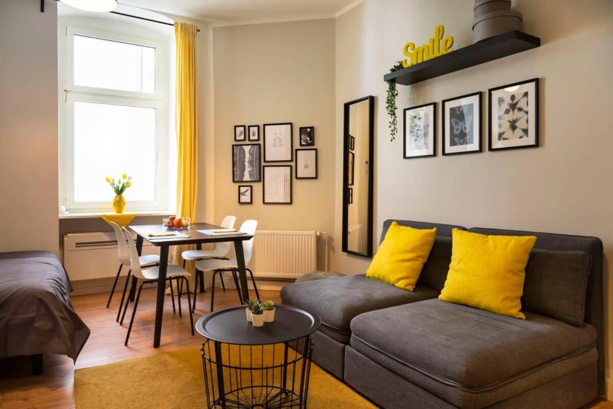Apartment photo 1
