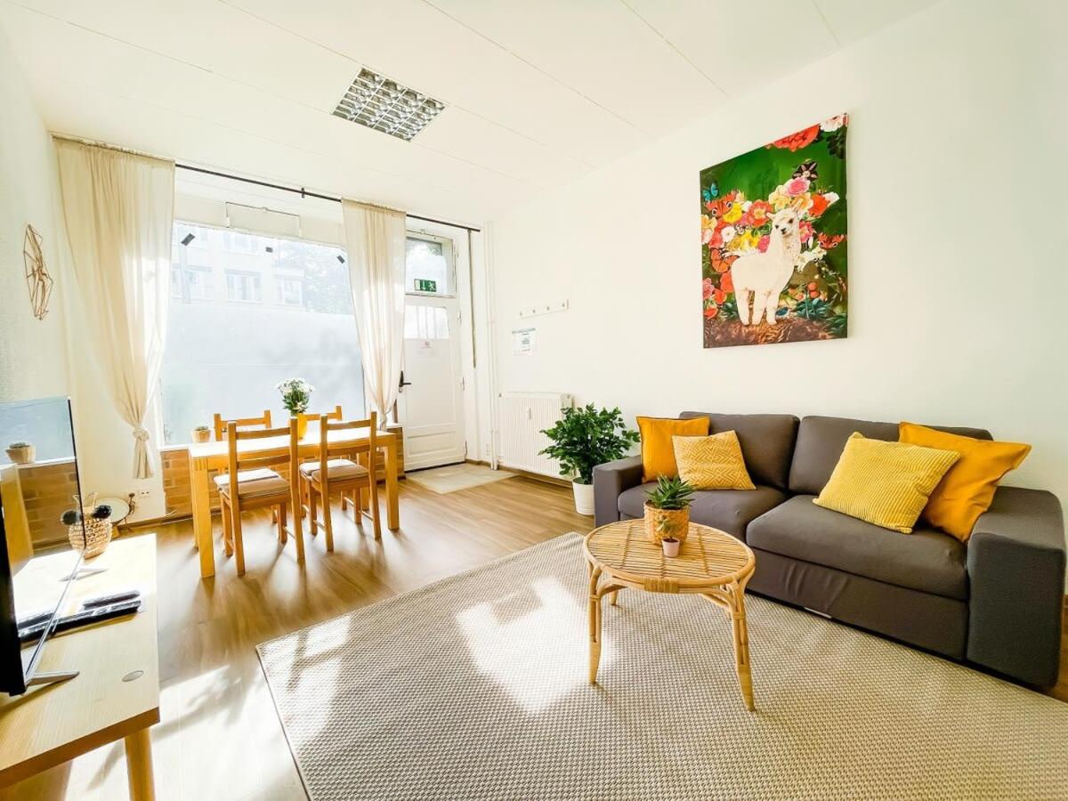 Apartment photo 1