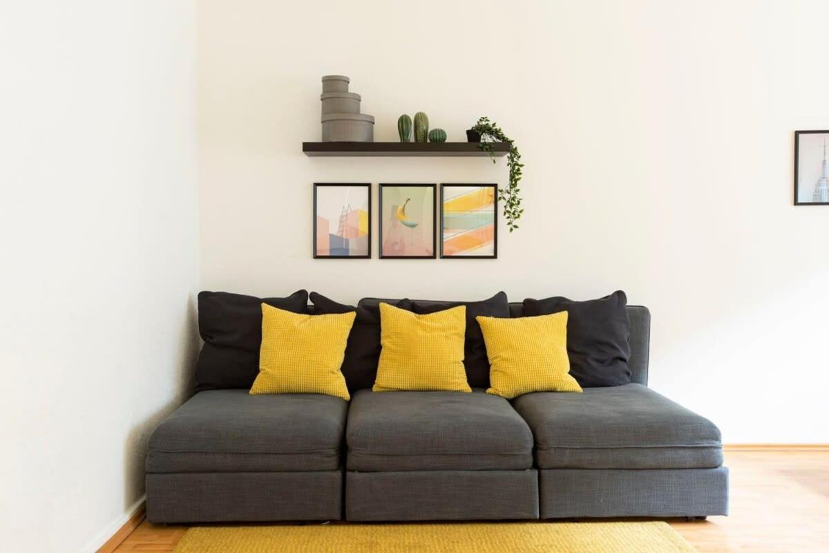 Apartment photo 2