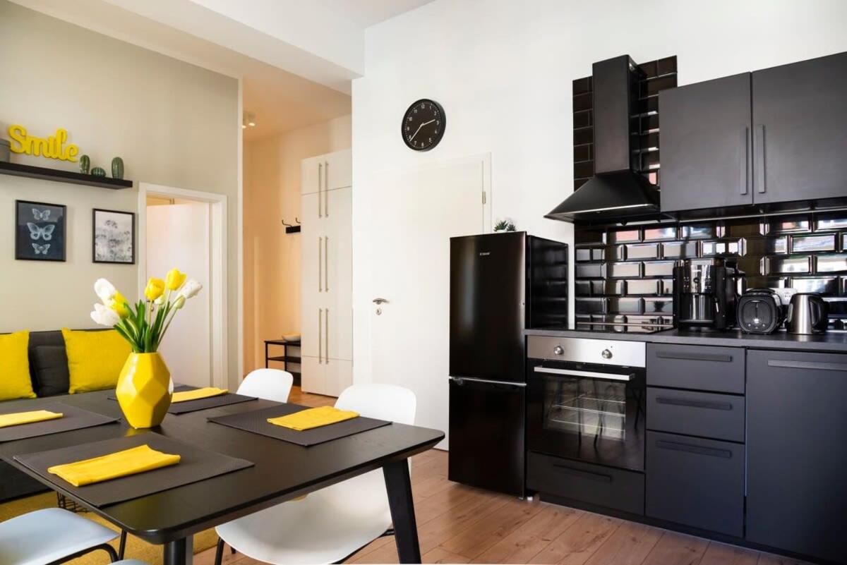 Apartment photo 3