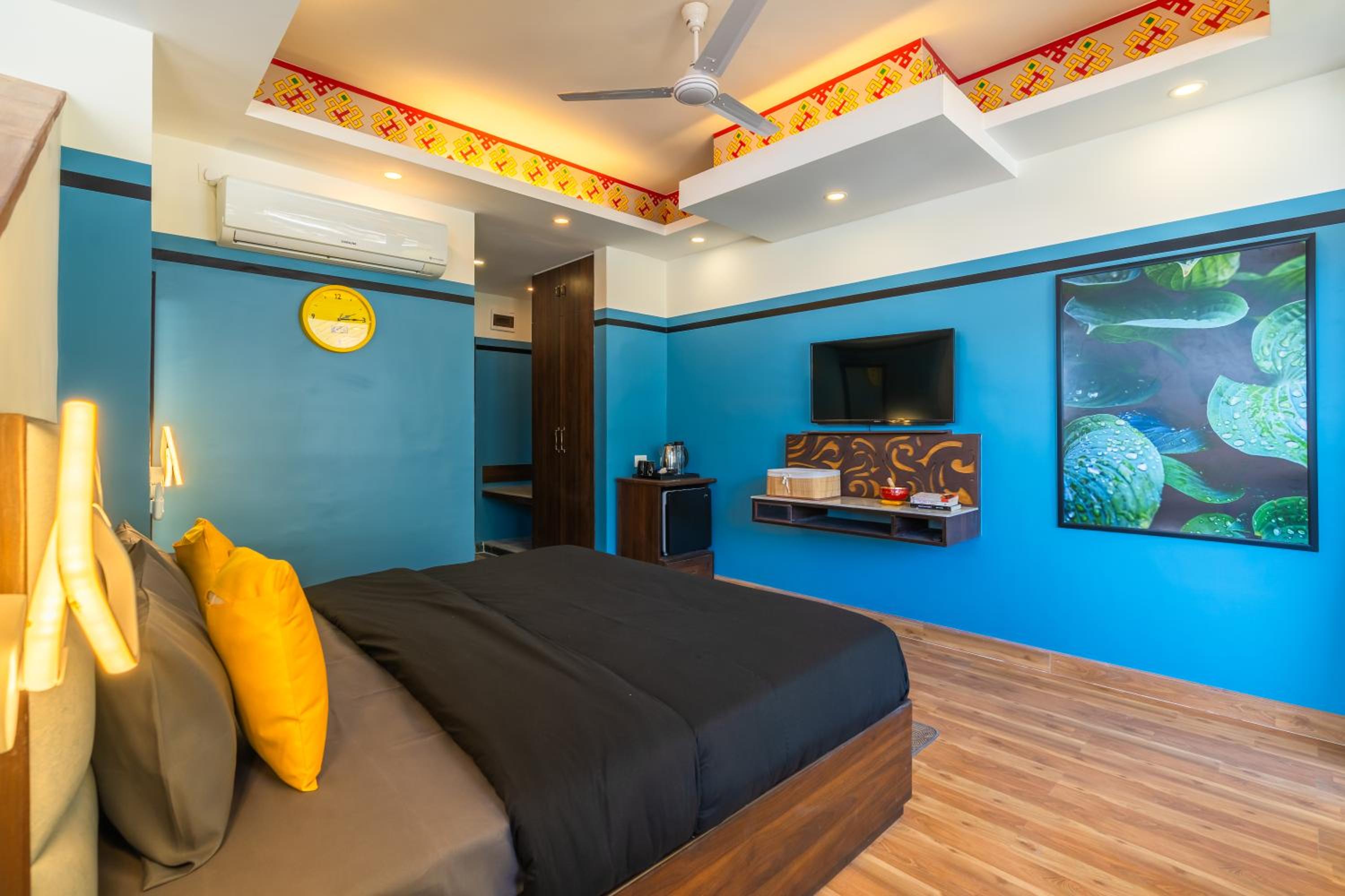 Standard Quadruple Room with Balcony and Mountain View, photo 6