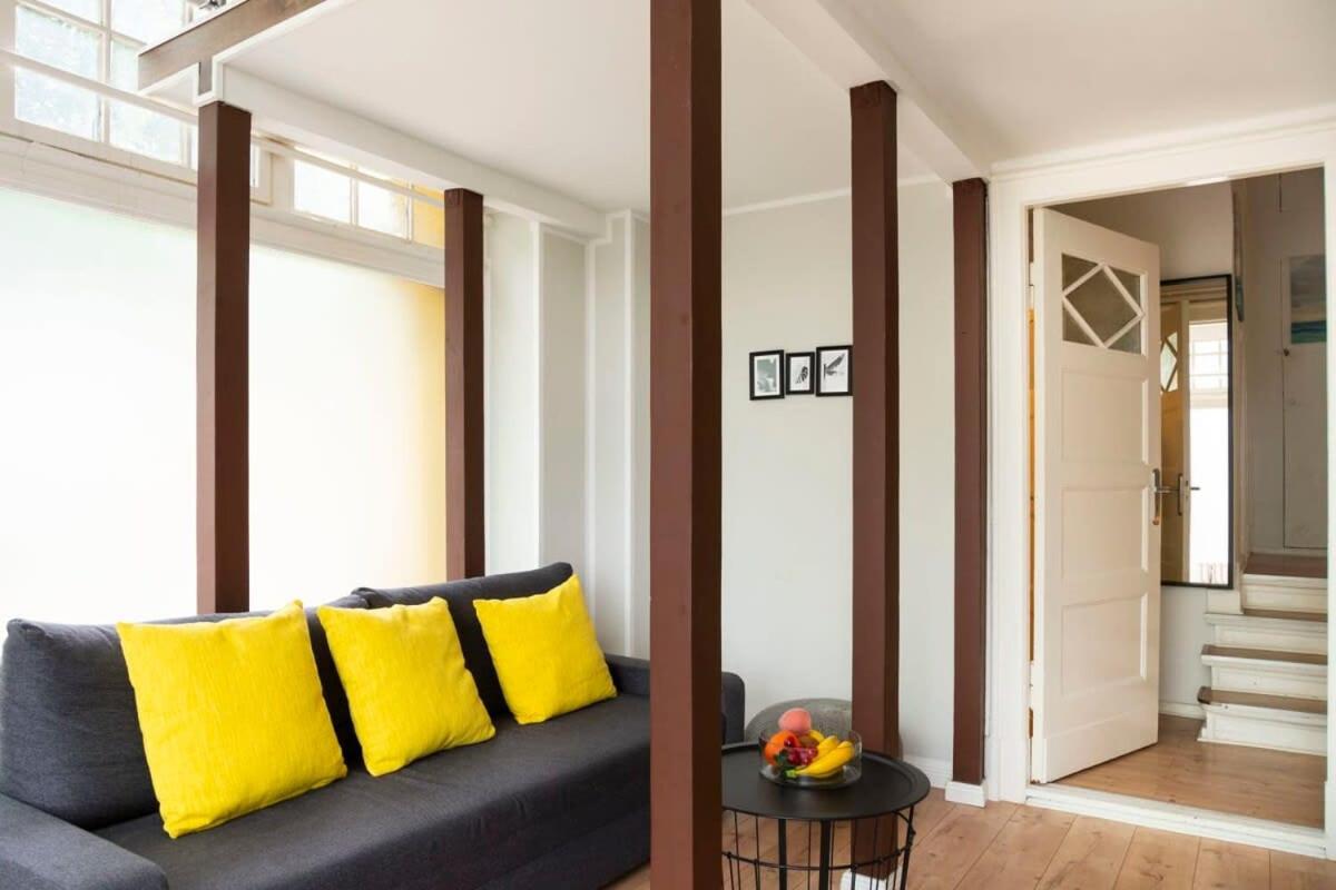 Apartment photo 1