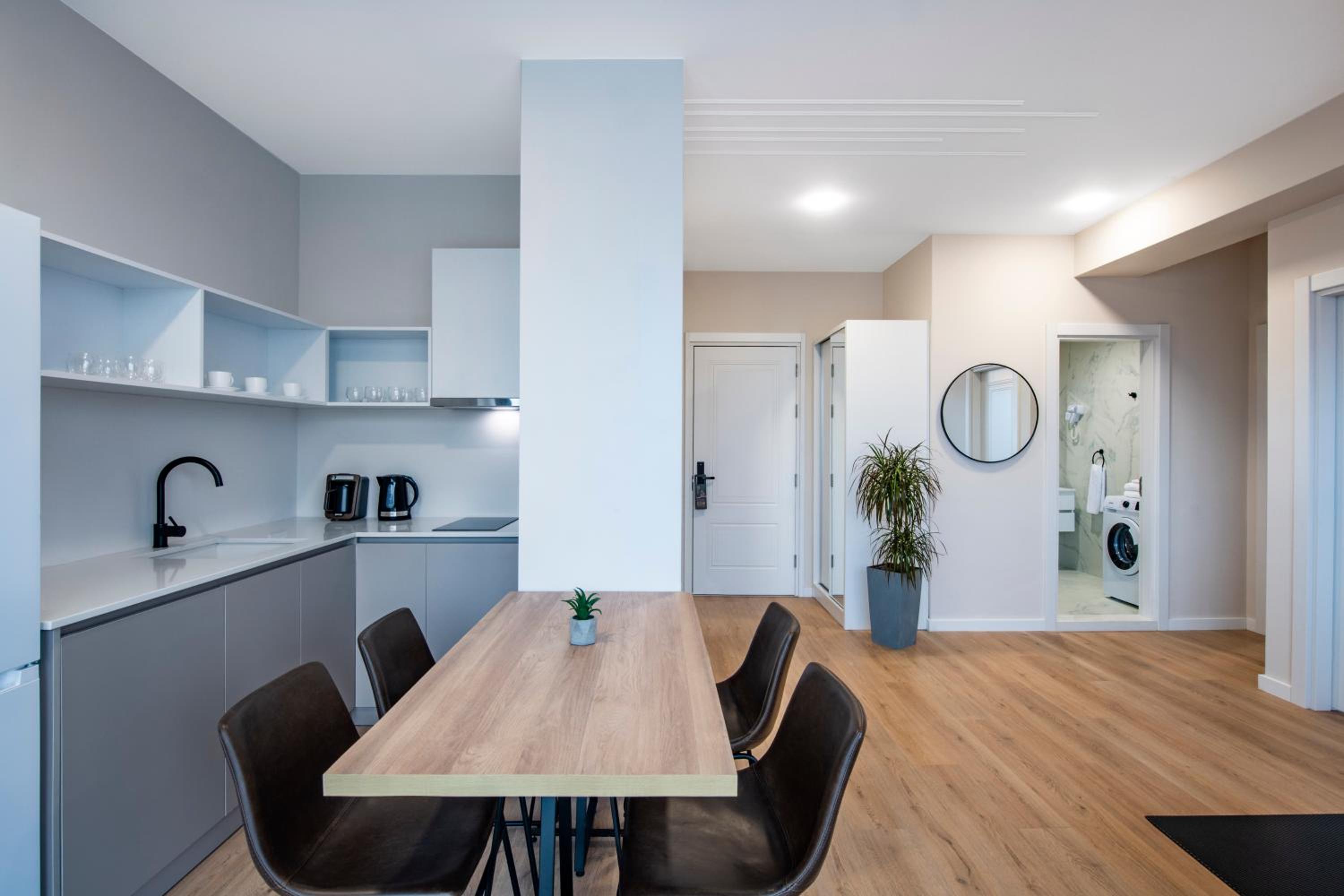 Two-Bedroom Apartment - Photo 6