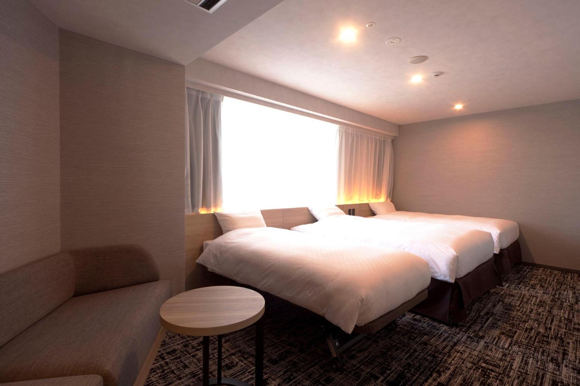 Triple Room with Bathroom - Photo 1
