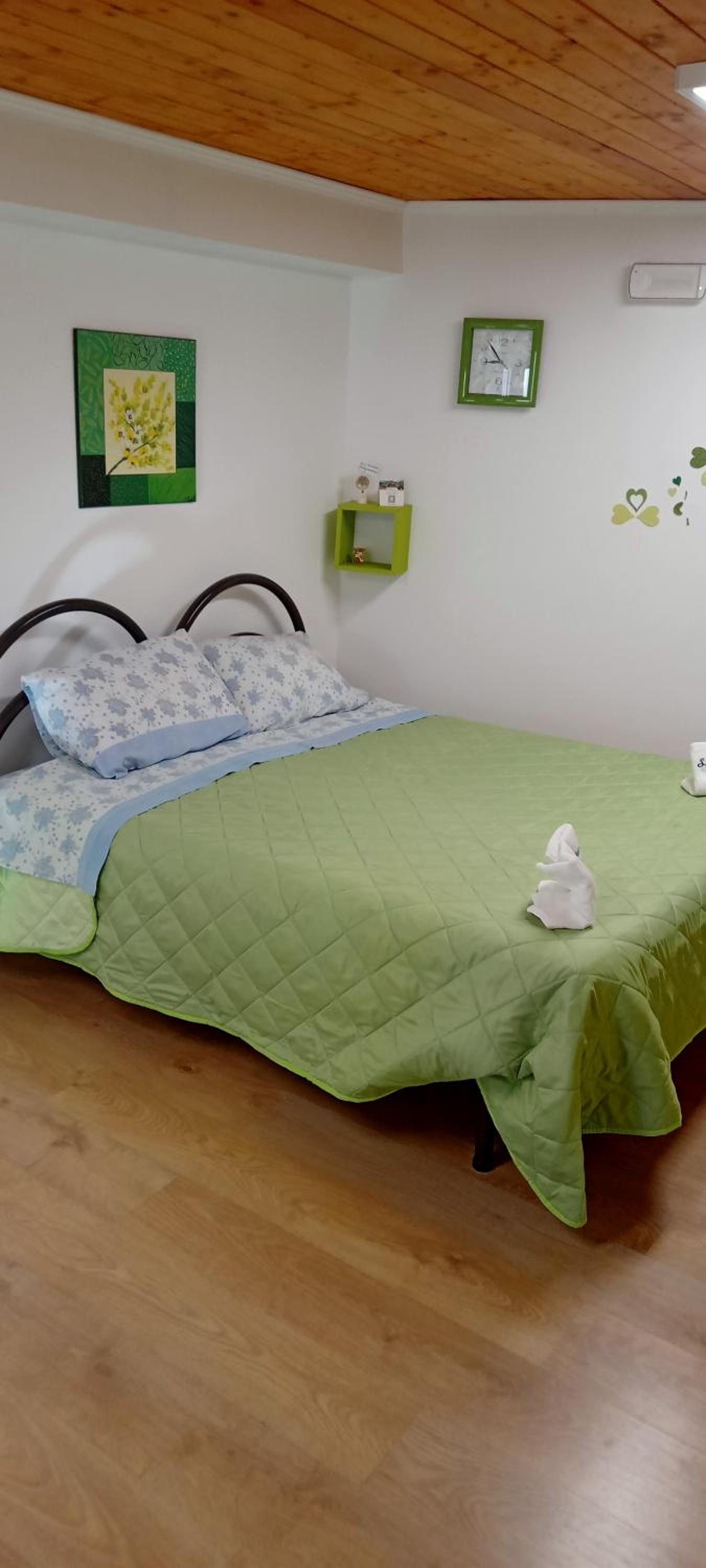 Double Room with Extra Bed photo 2