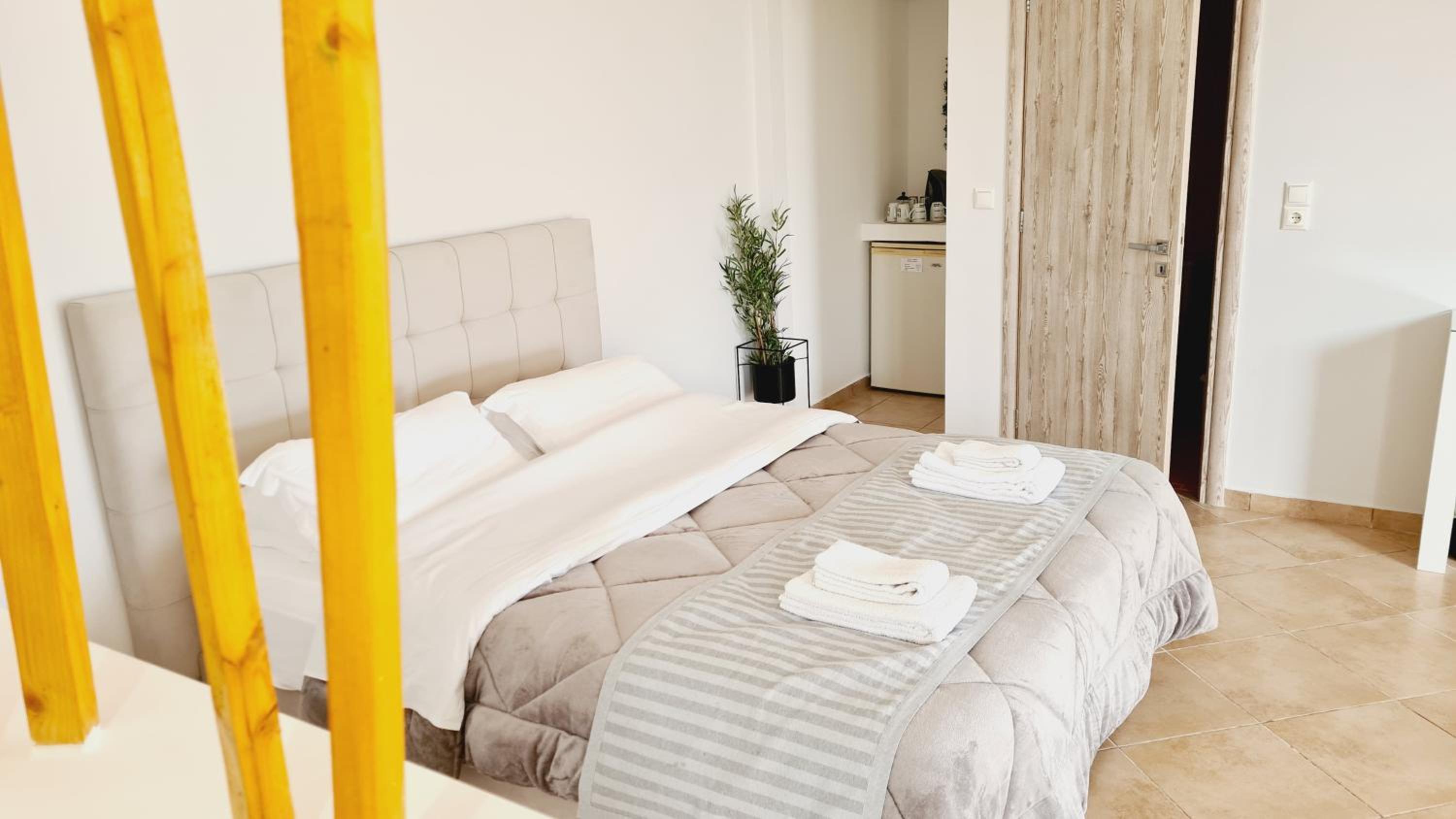 Premium Quadruple Room - Photo 5