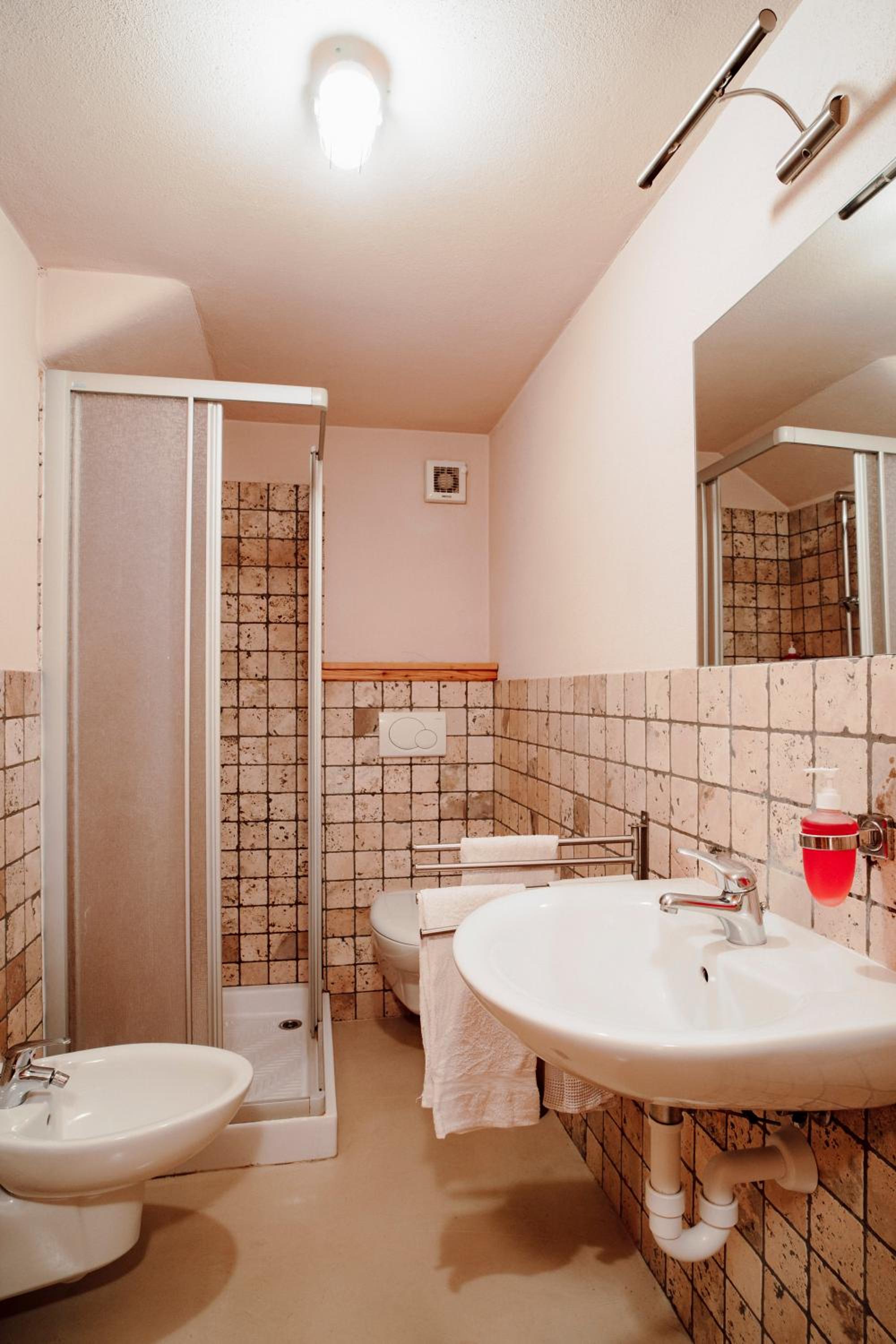 Maisonette photo 2