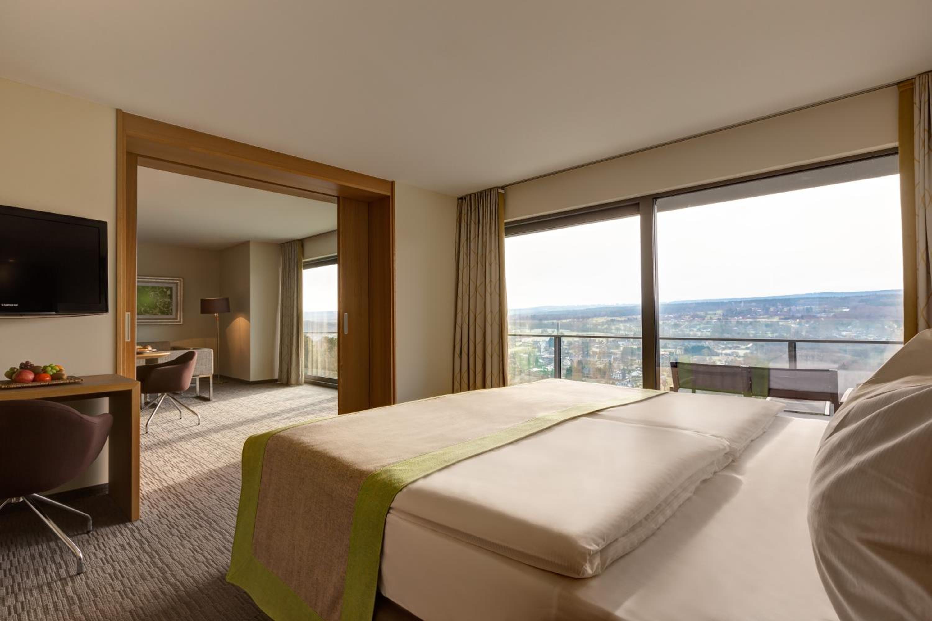 Valley View Suite photo 3