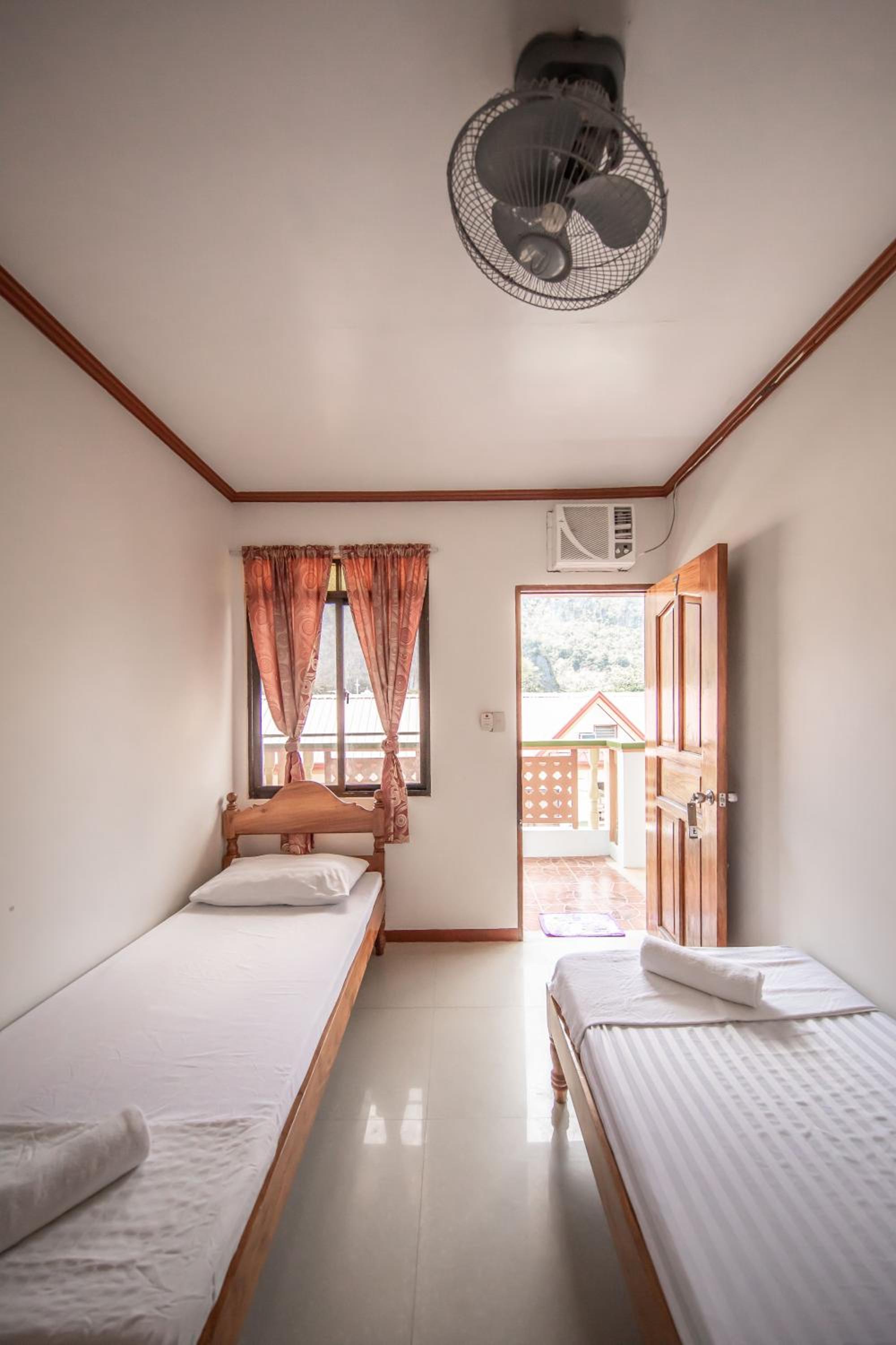 Double Room with Two Double Beds photo 1