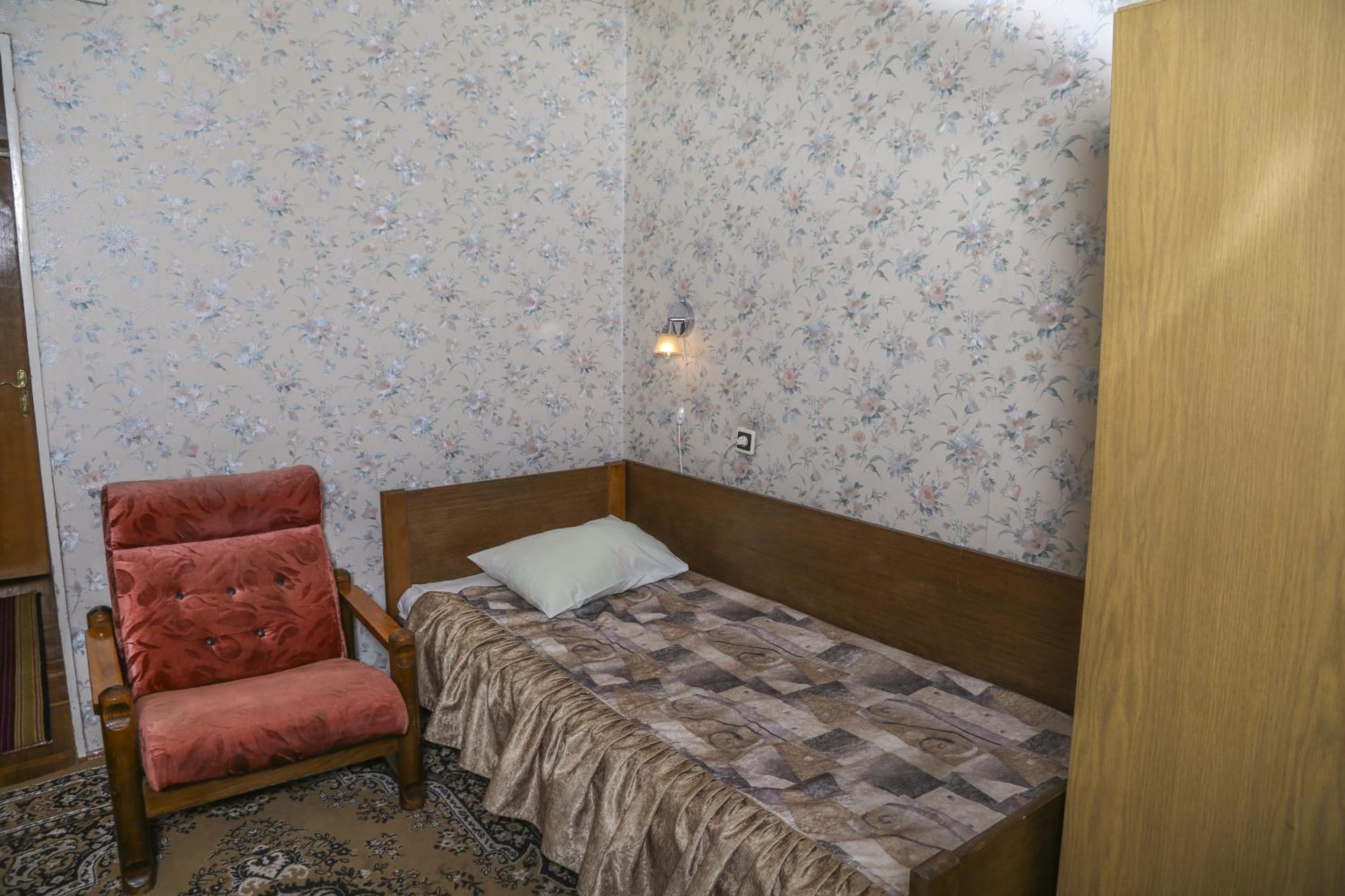 Economy Single Room