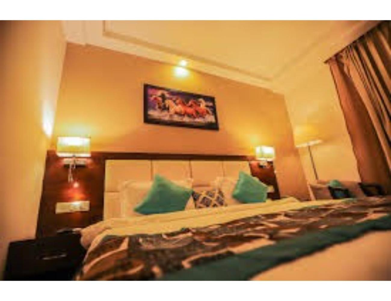 Deluxe Queen Room photo 1