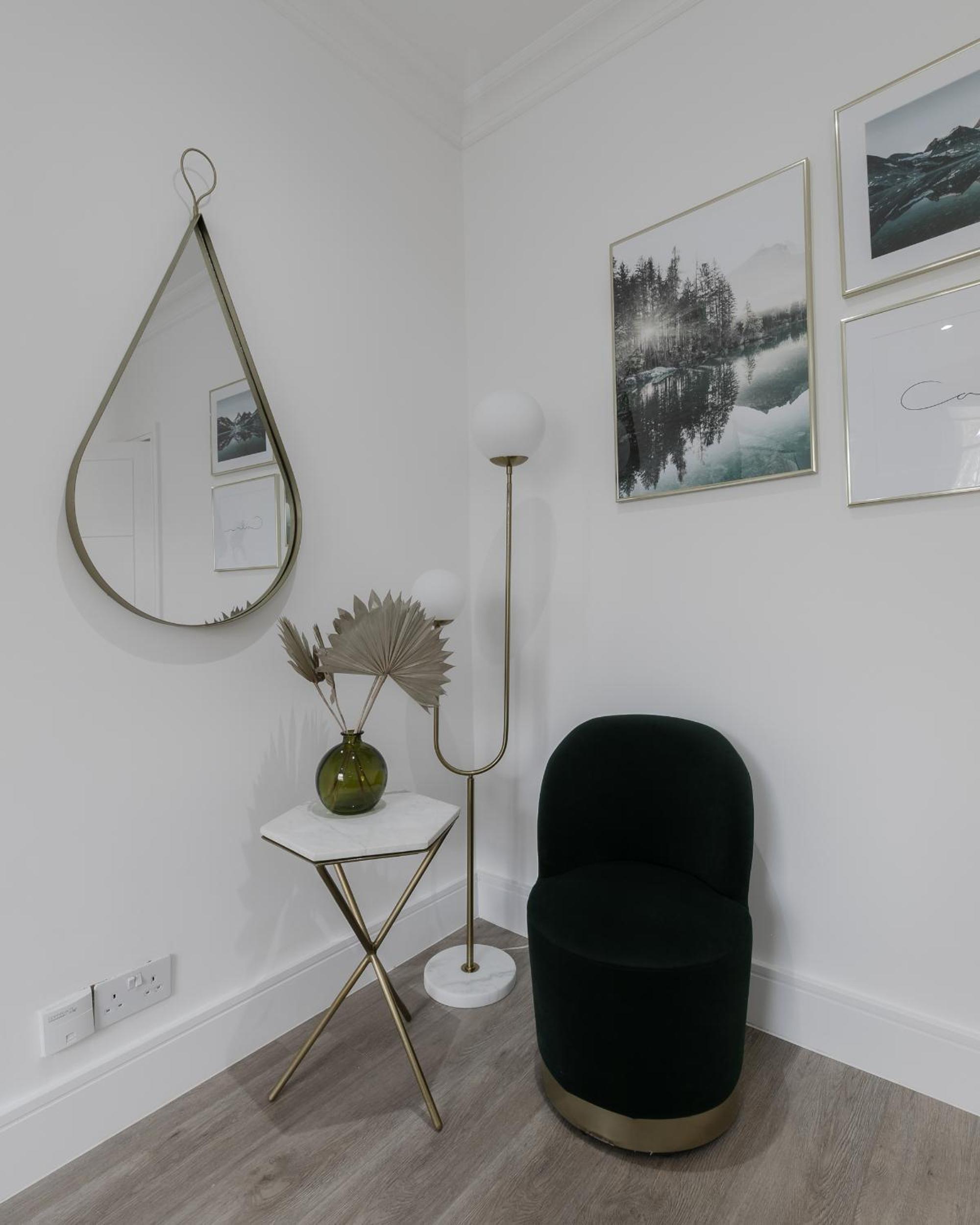 Two-Bedroom Apartment photo 2