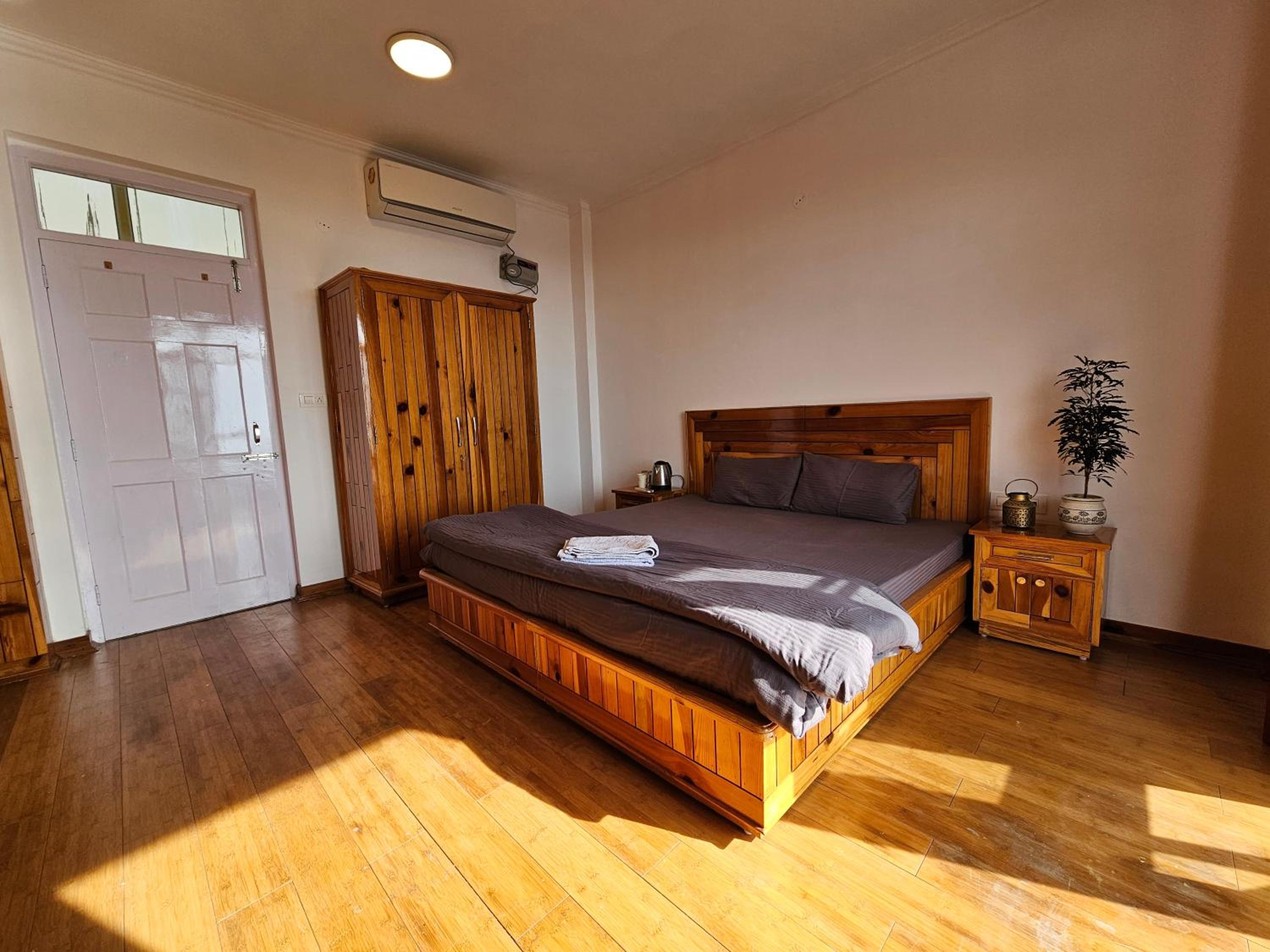 Deluxe Double Room - Photo 8