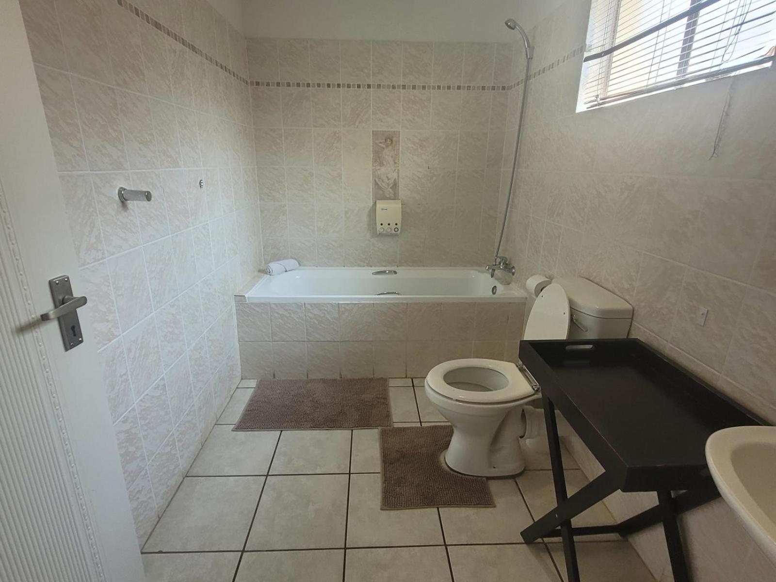 Classic Triple Room photo 3