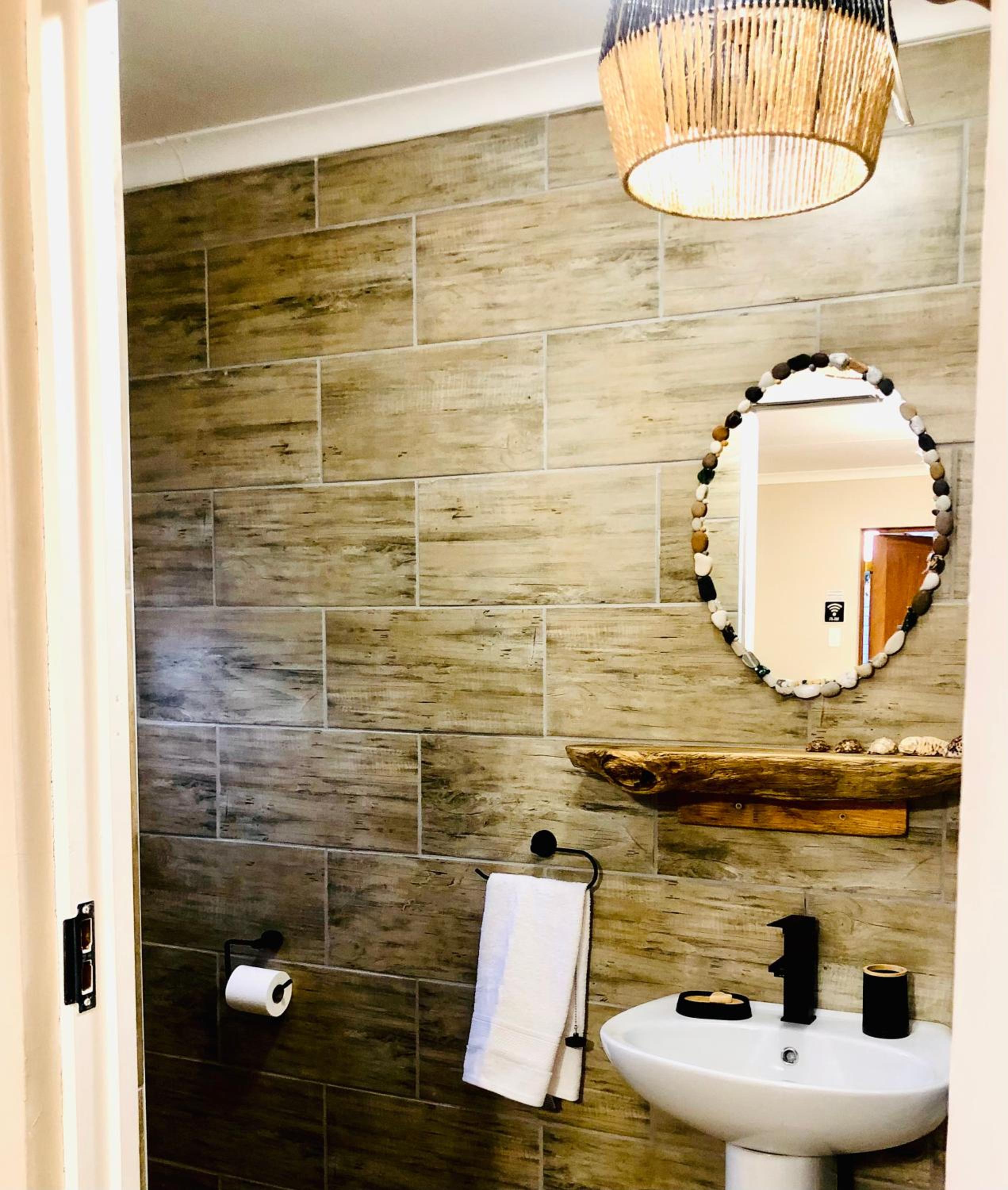 Double Room with Private Bathroom photo 3