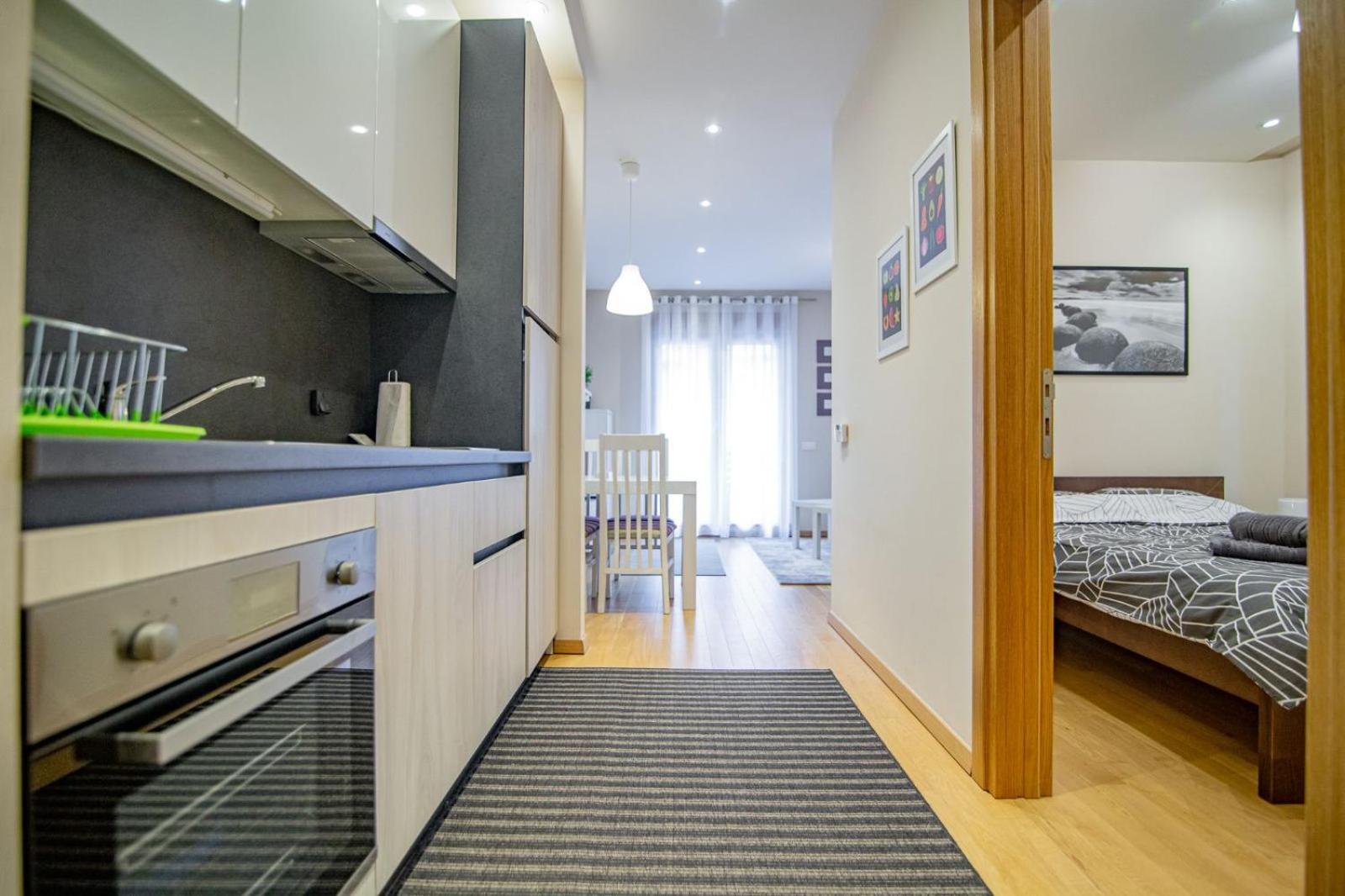 One-Bedroom Apartment with Balcony photo 3