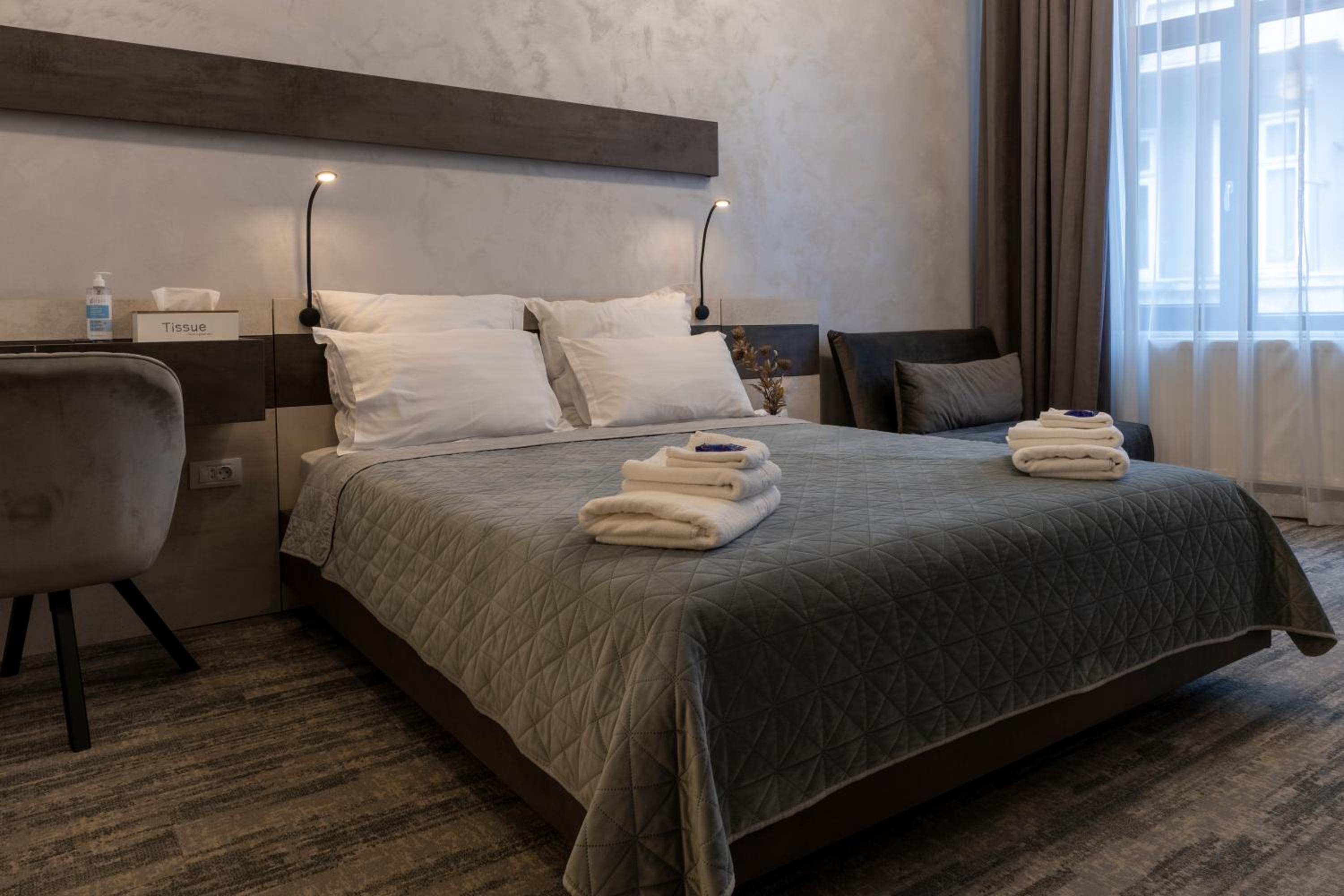 ⁠Eliza Samara - Double Room (balcony, 1st floor) - Photo 2